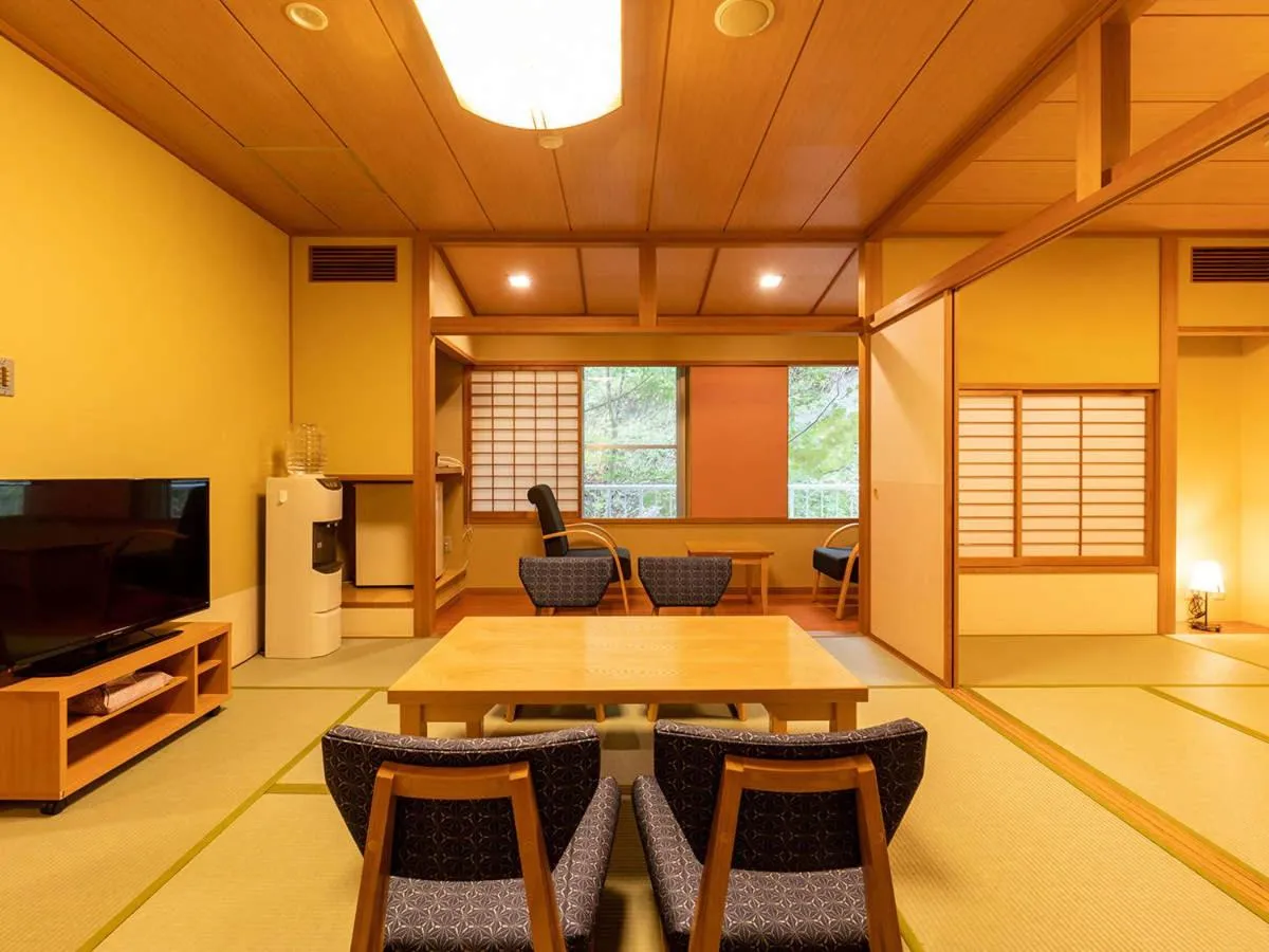 Photo of the whole room in Ooedo Onsen Monogatari Higashiyama Grand Hotel