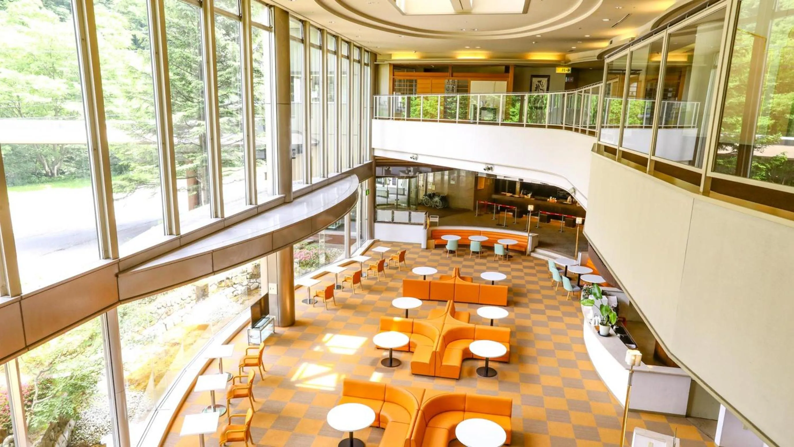 Lobby or reception in Ooedo Onsen Monogatari Higashiyama Grand Hotel