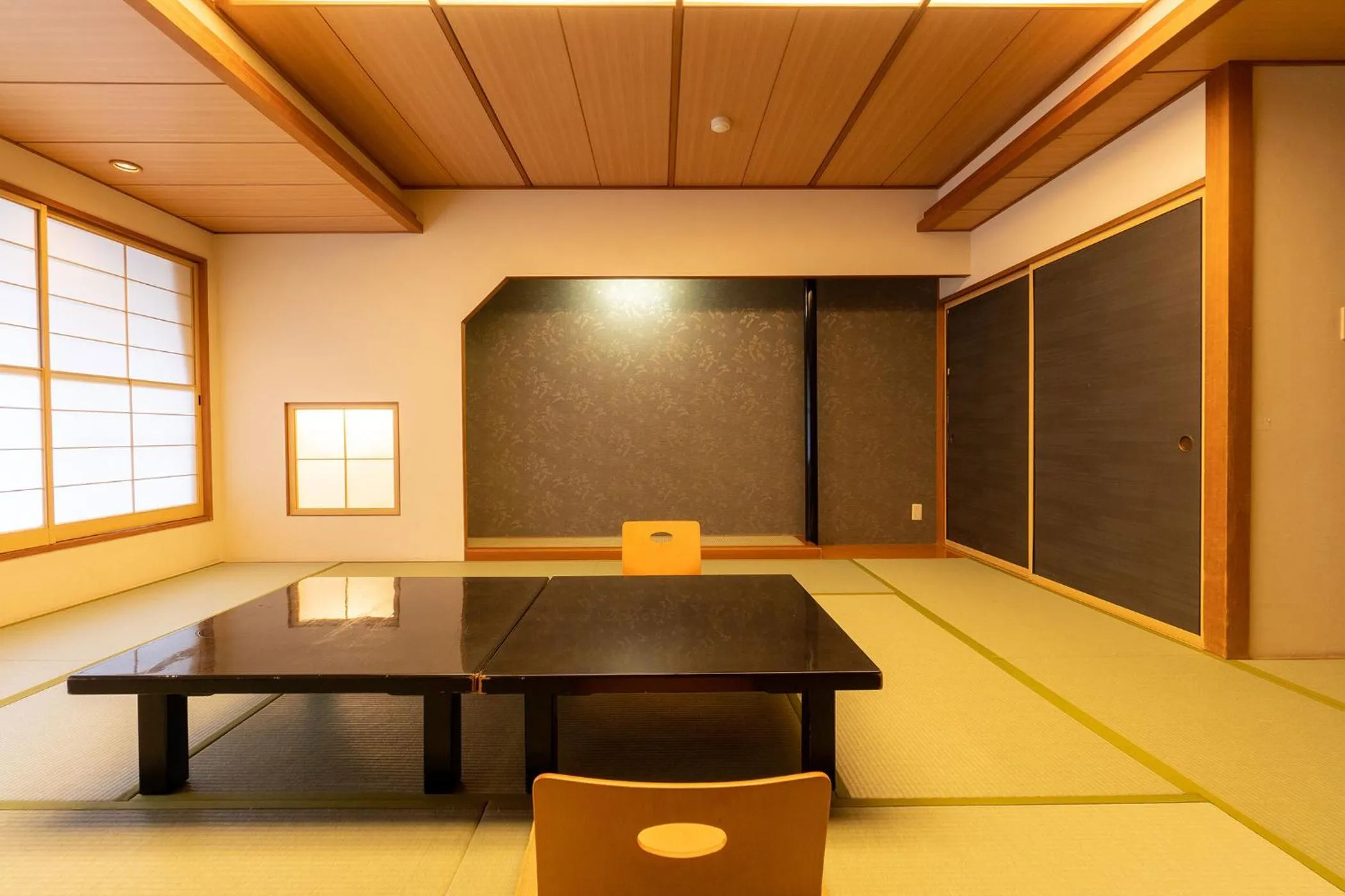 Photo of the whole room in Ooedo Onsen Monogatari Higashiyama Grand Hotel