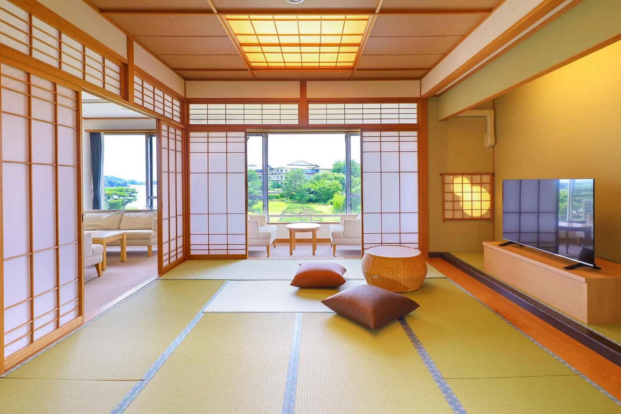 Photo of the whole room in Ooedo Onsen Monogatari Premium Hotel Sokan