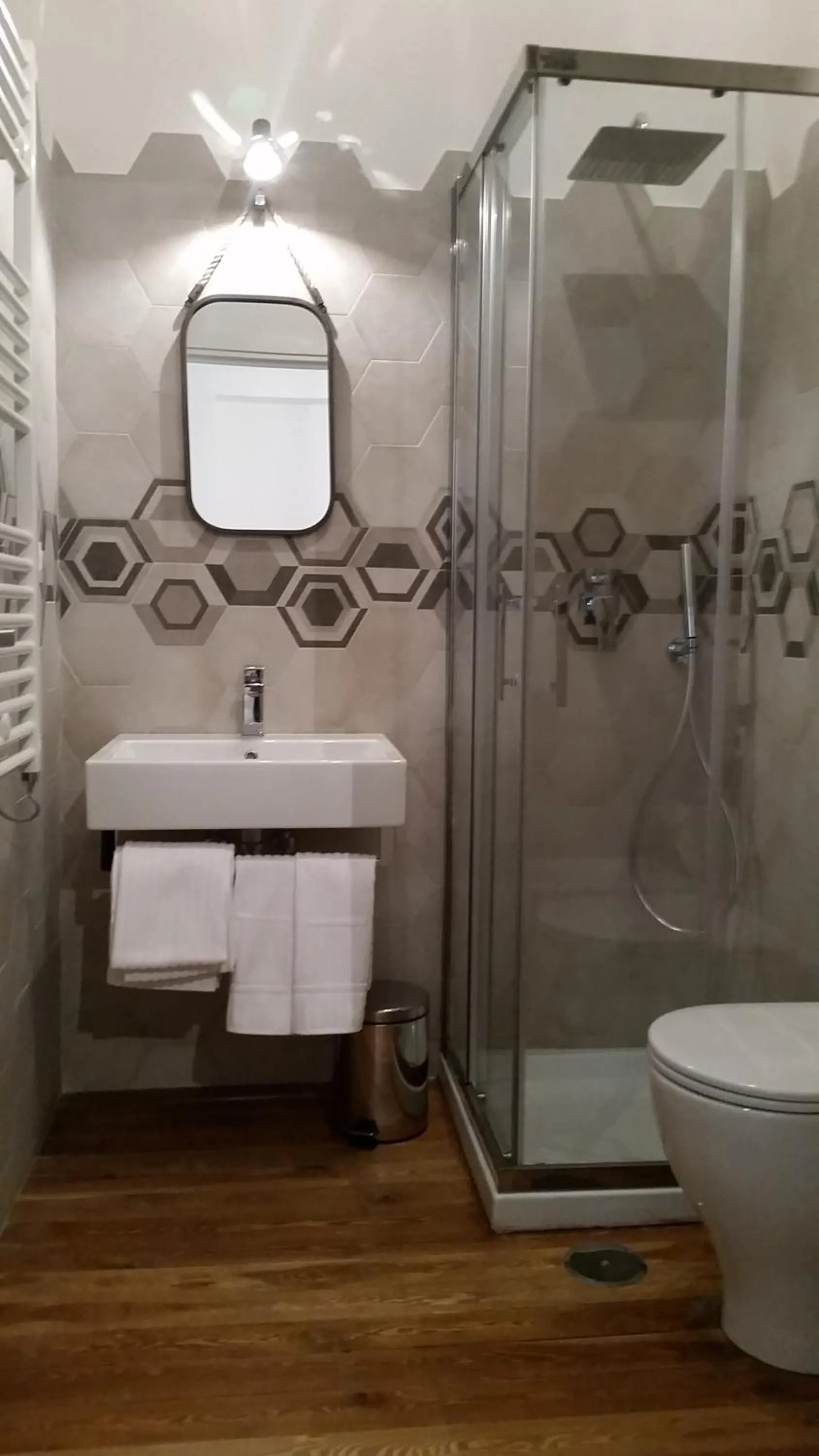 Shower in More Cola di Rienzo B&B