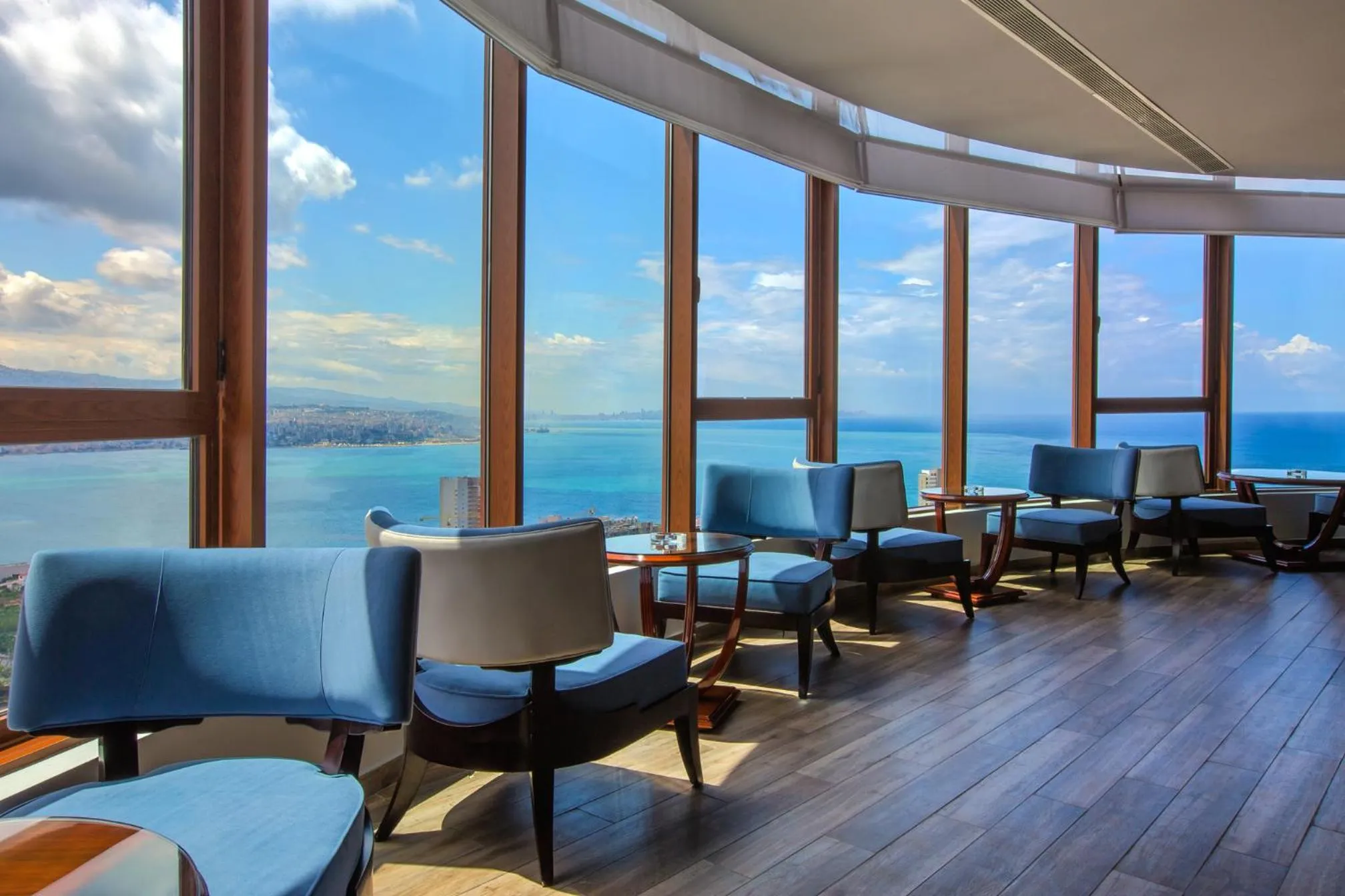 Restaurant/places to eat in BURJ ON BAY Hotel