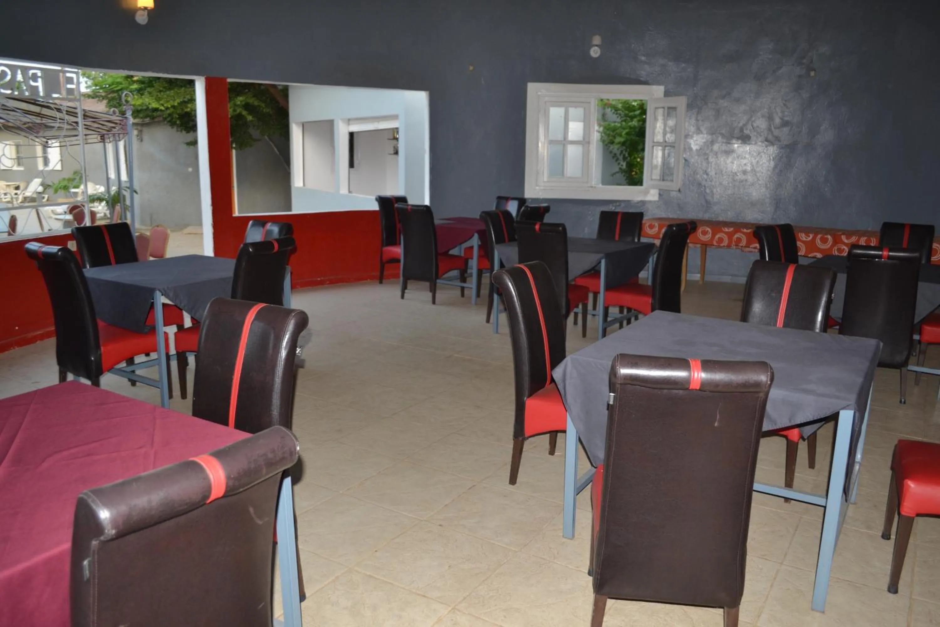 Restaurant/places to eat in Melia Hotel