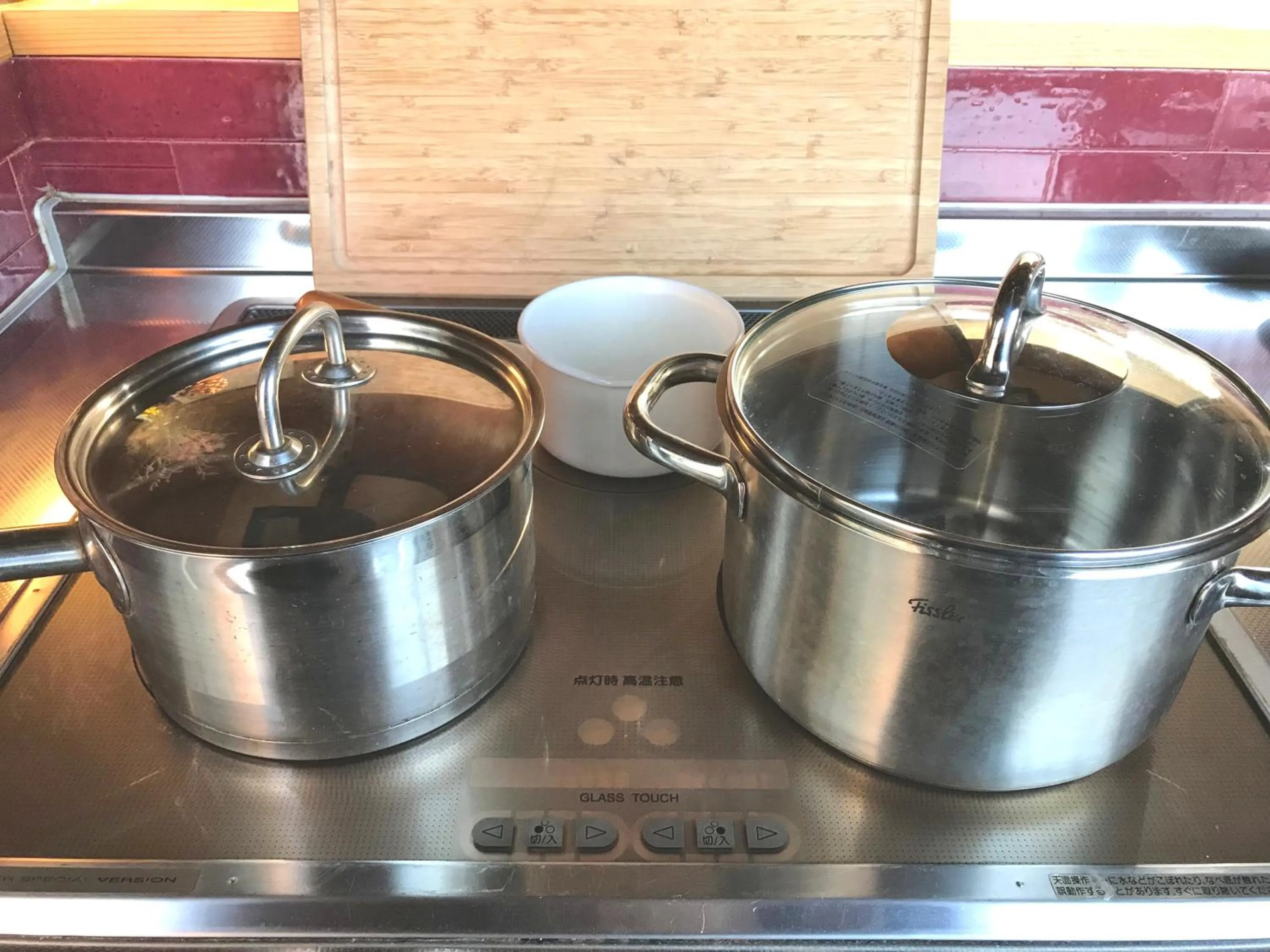 kitchen in SUMITSUGU HOUSE East