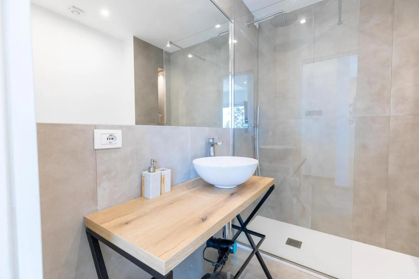 Bathroom in Antares Rooms and Suites