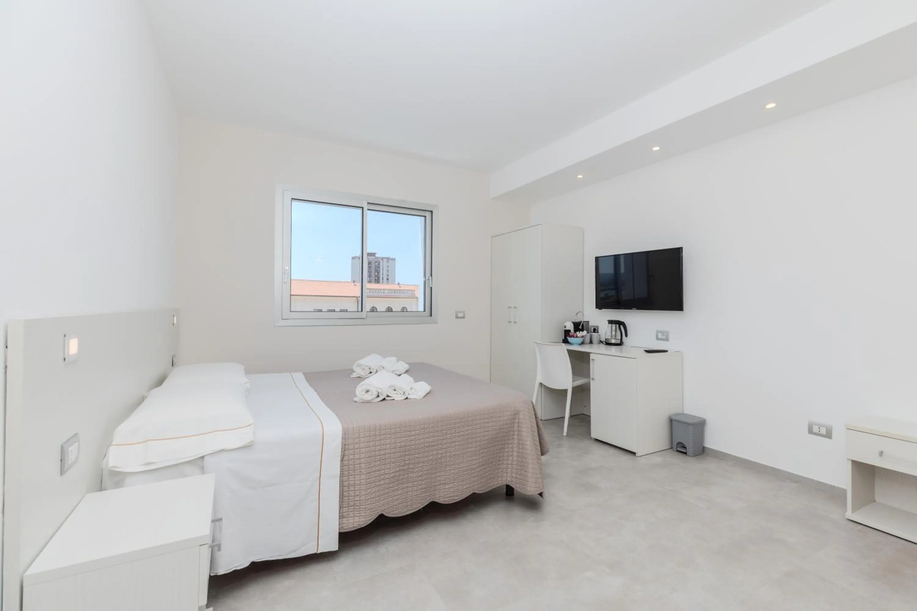 Bedroom, Bed in Antares Rooms and Suites