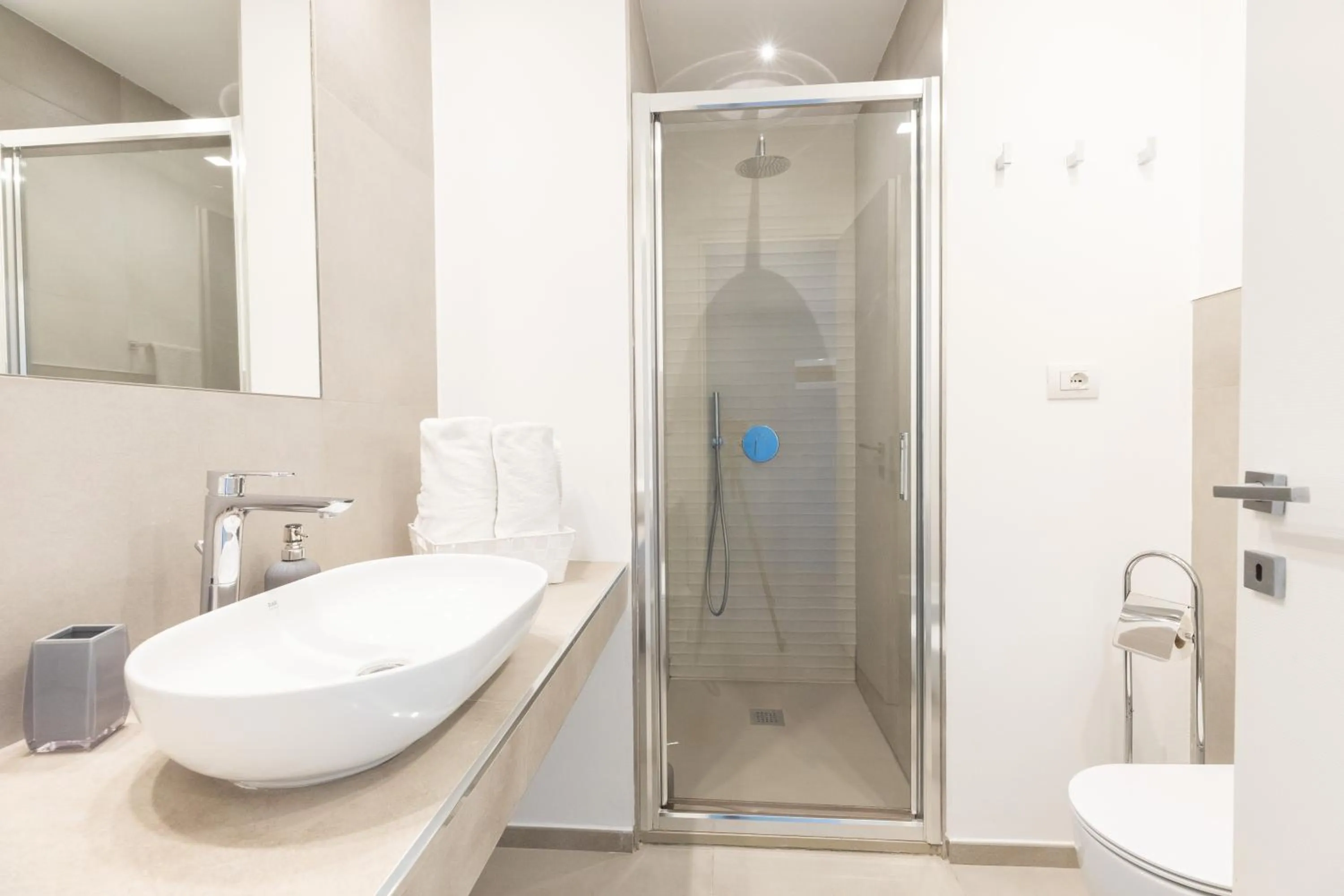 Bathroom in Antares Rooms and Suites