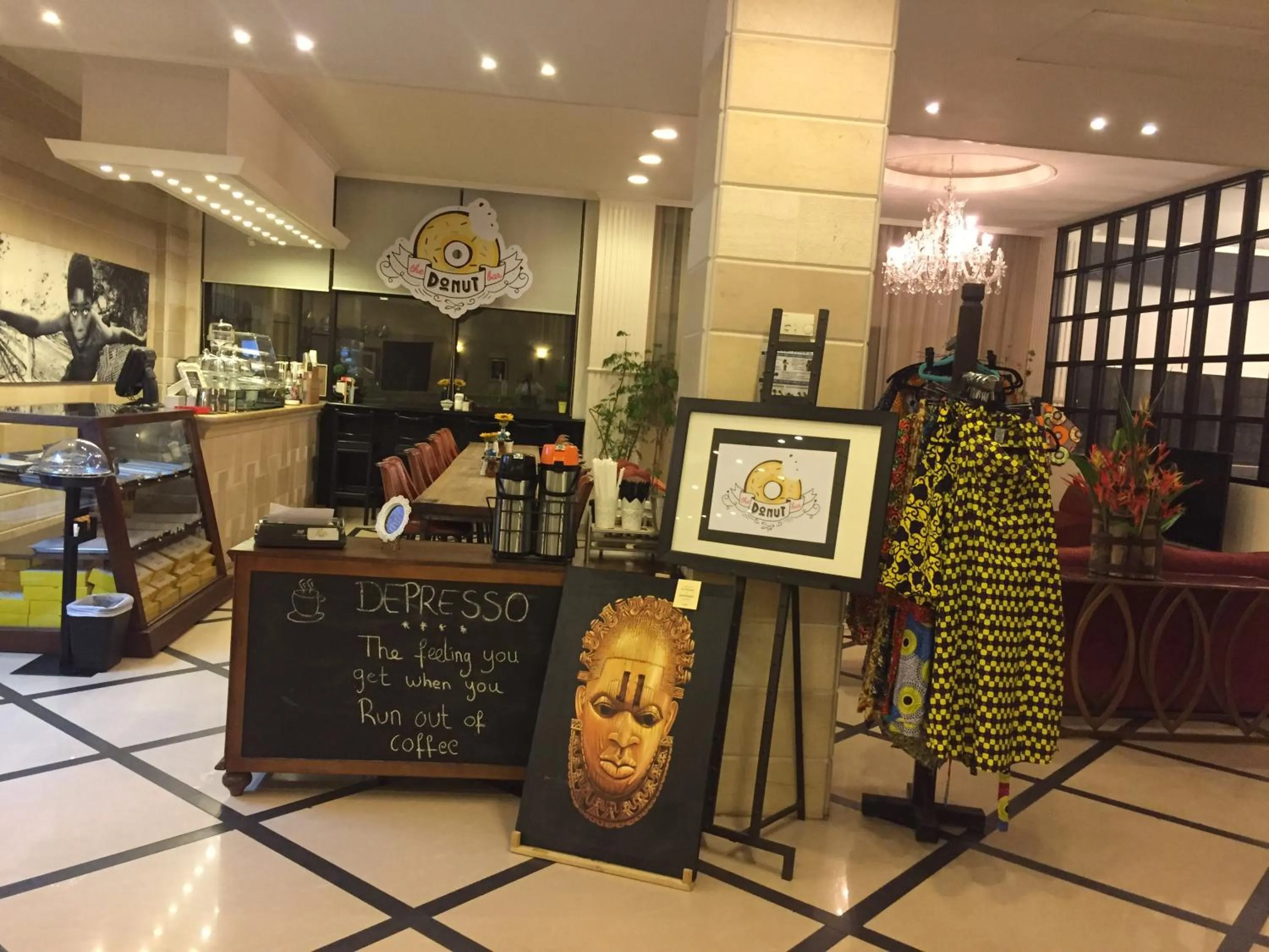 Restaurant/places to eat in Royal Grand Hotel