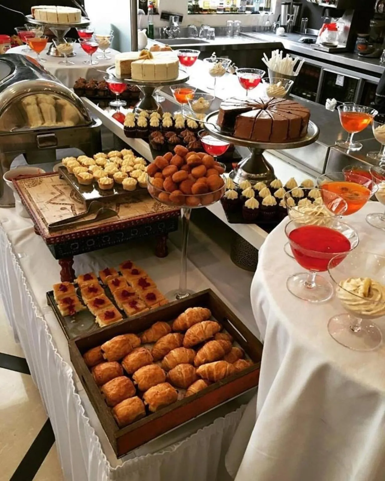 Breakfast in Royal Grand Hotel