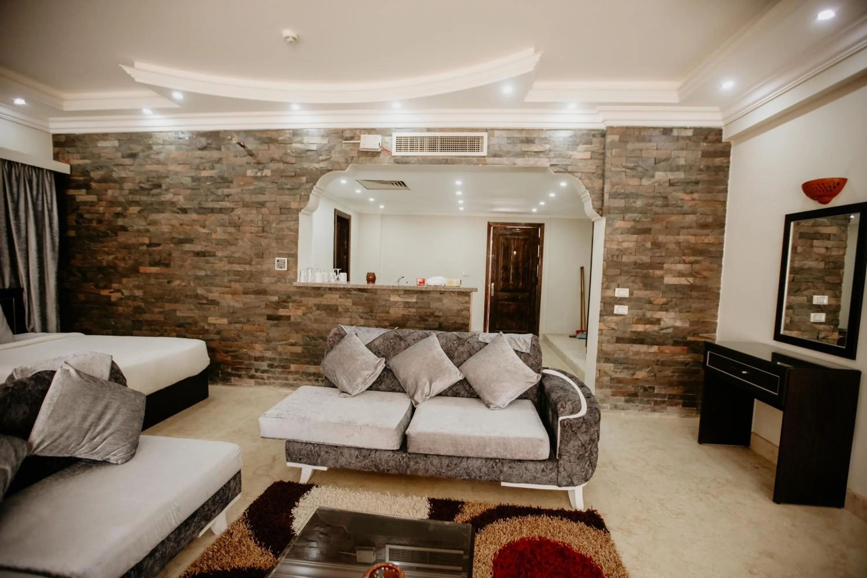 Bed in Caves Beach Resort Adults Only