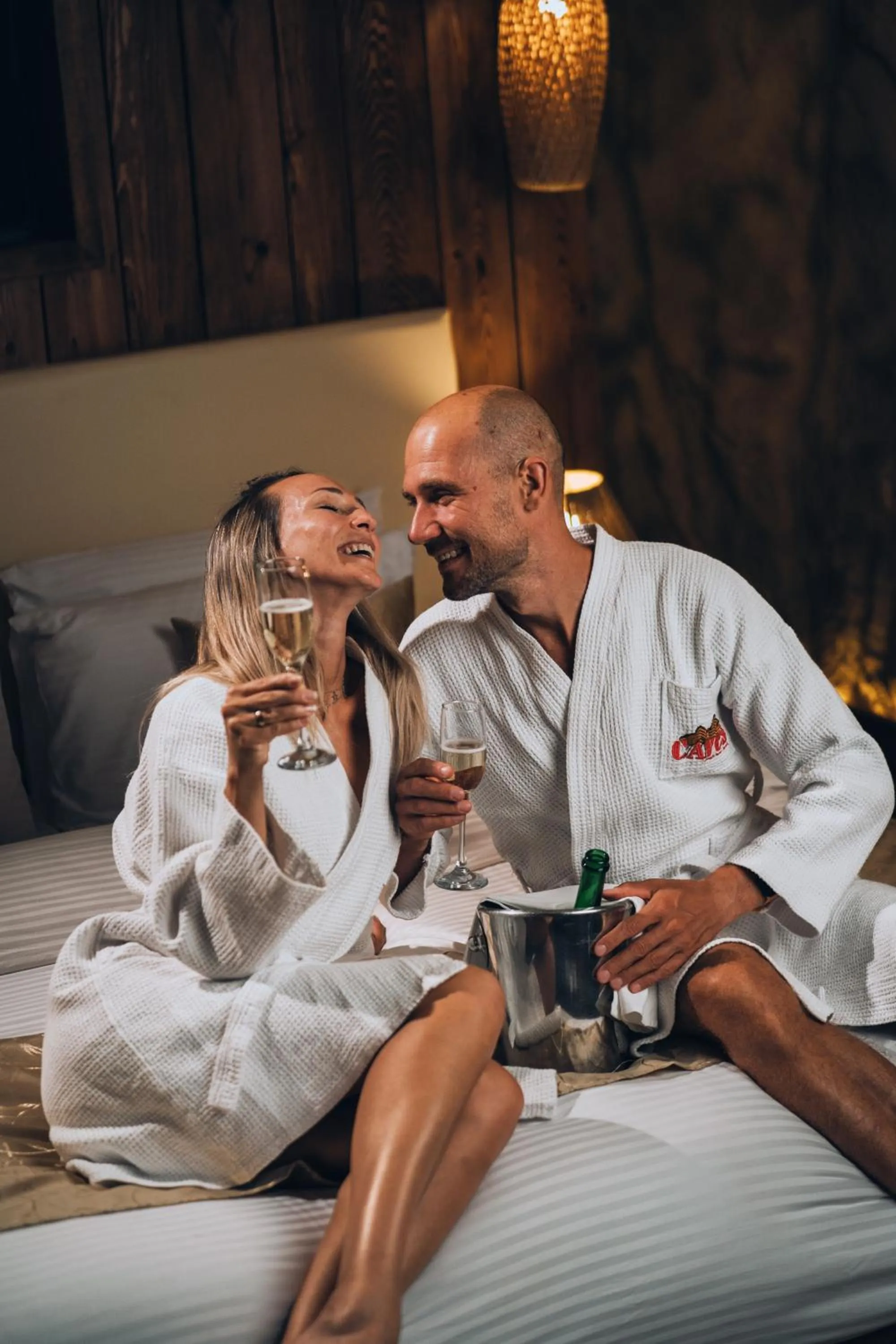 Bed in Caves Beach Resort Adults Only