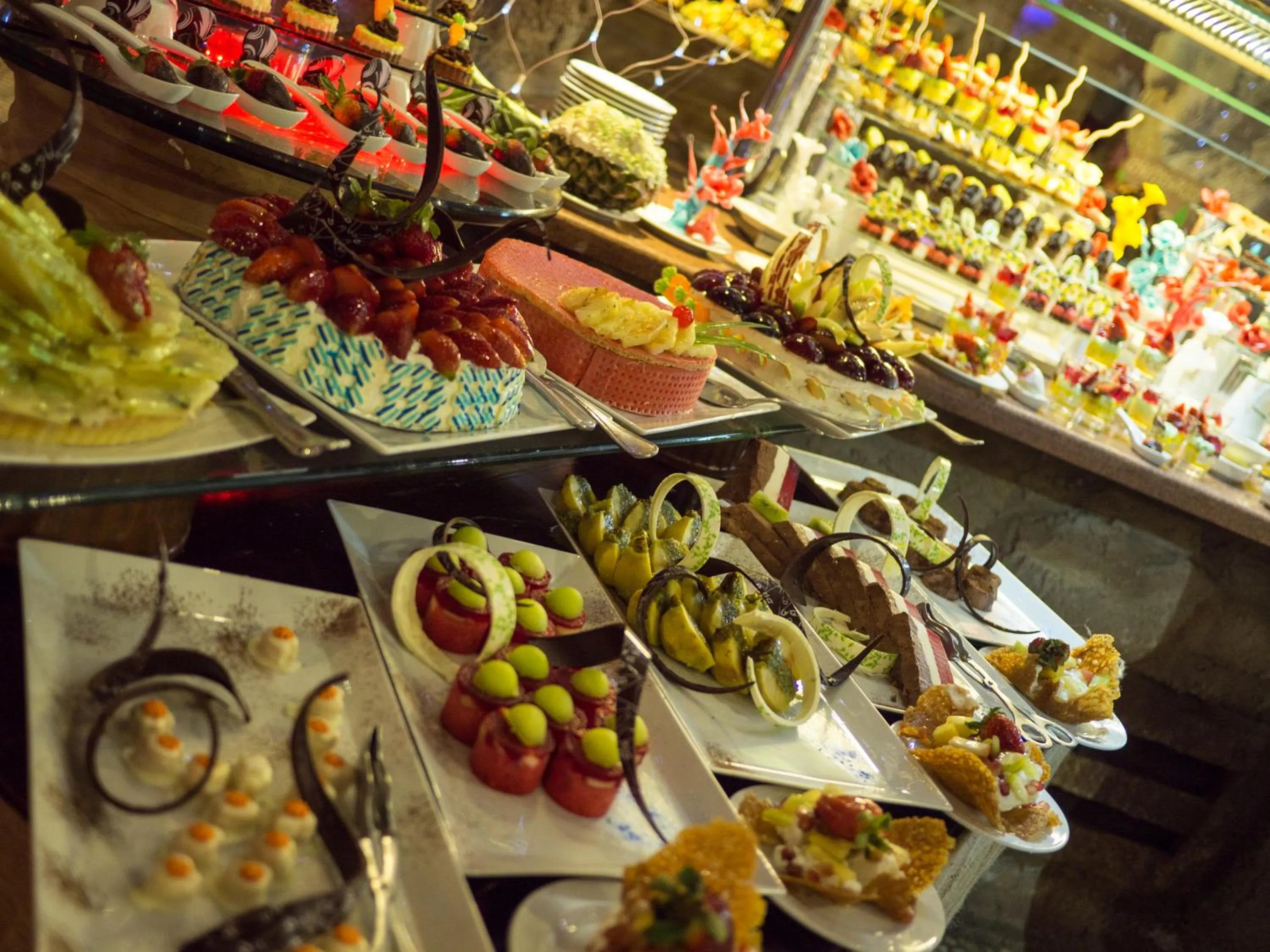 Restaurant/places to eat in Caves Beach Resort Adults Only