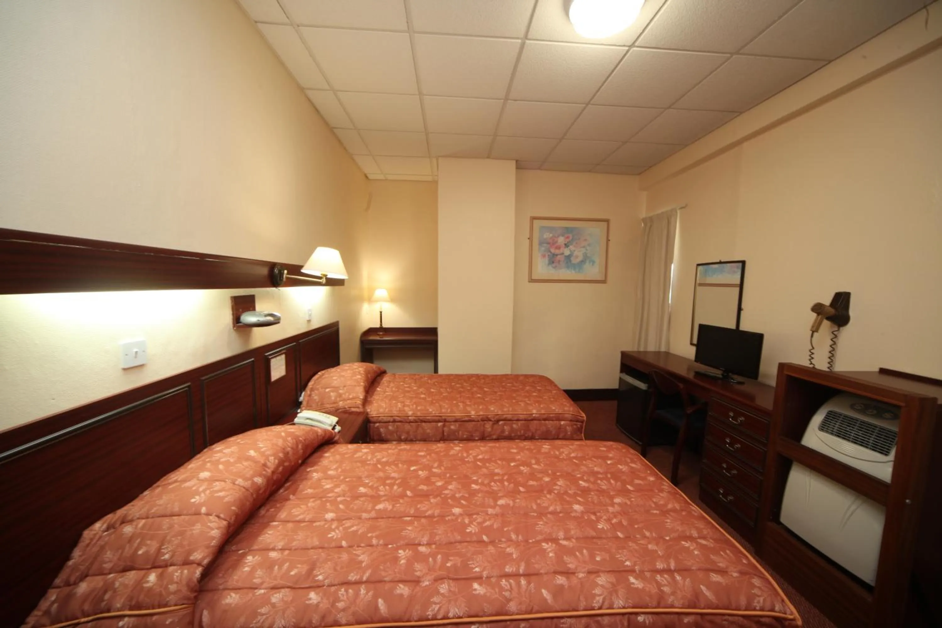 Bed in Bristol Hotel