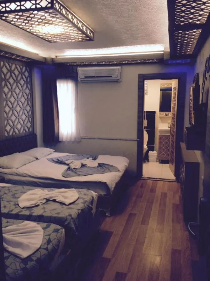 Photo of the whole room in Fors Hotel Istanbul yeni kapı