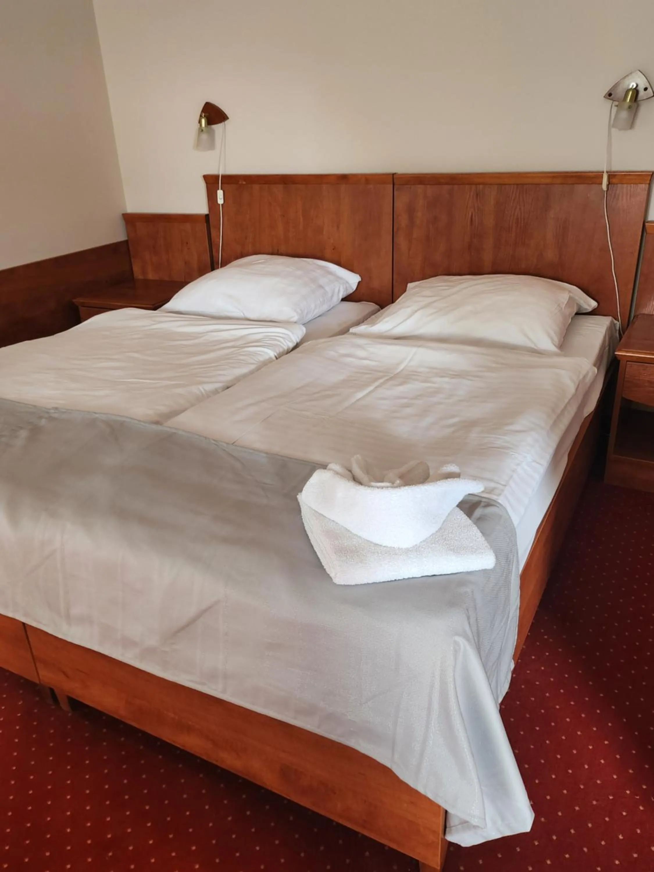 Bed in Hotel Dowhań