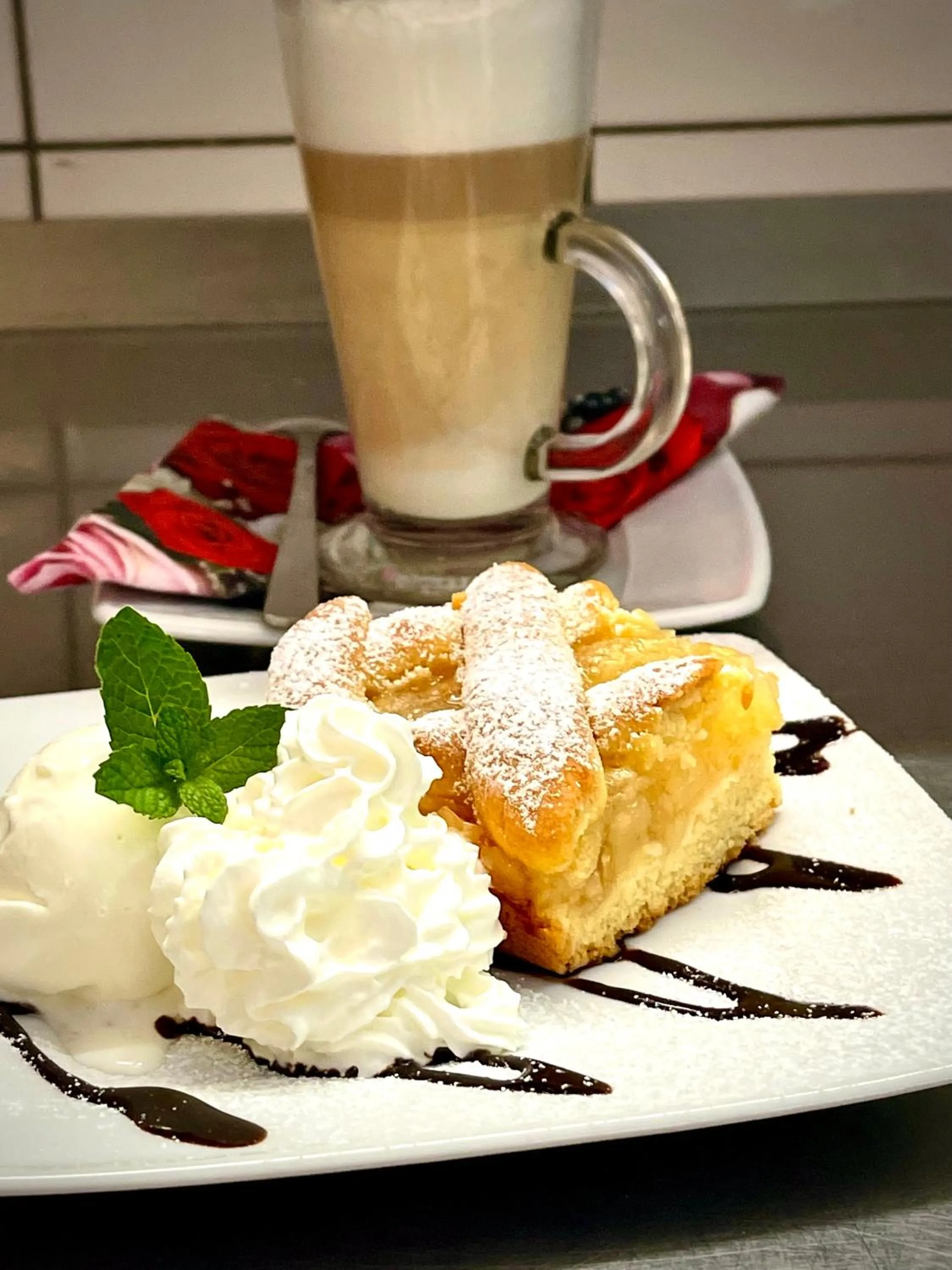 Restaurant/places to eat in Hotel Dowhań