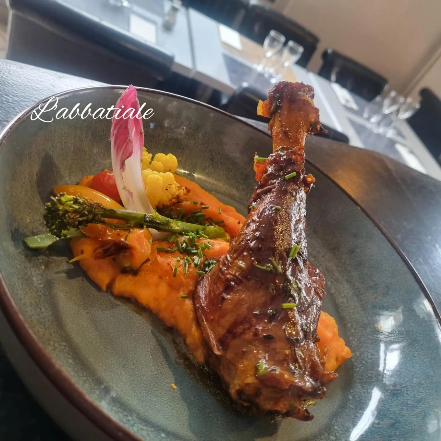 Restaurant/places to eat in L'abbatiale