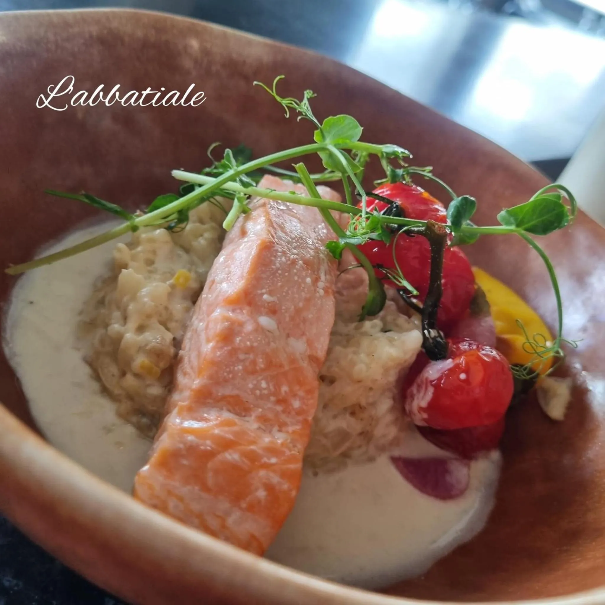 Restaurant/places to eat in L'abbatiale