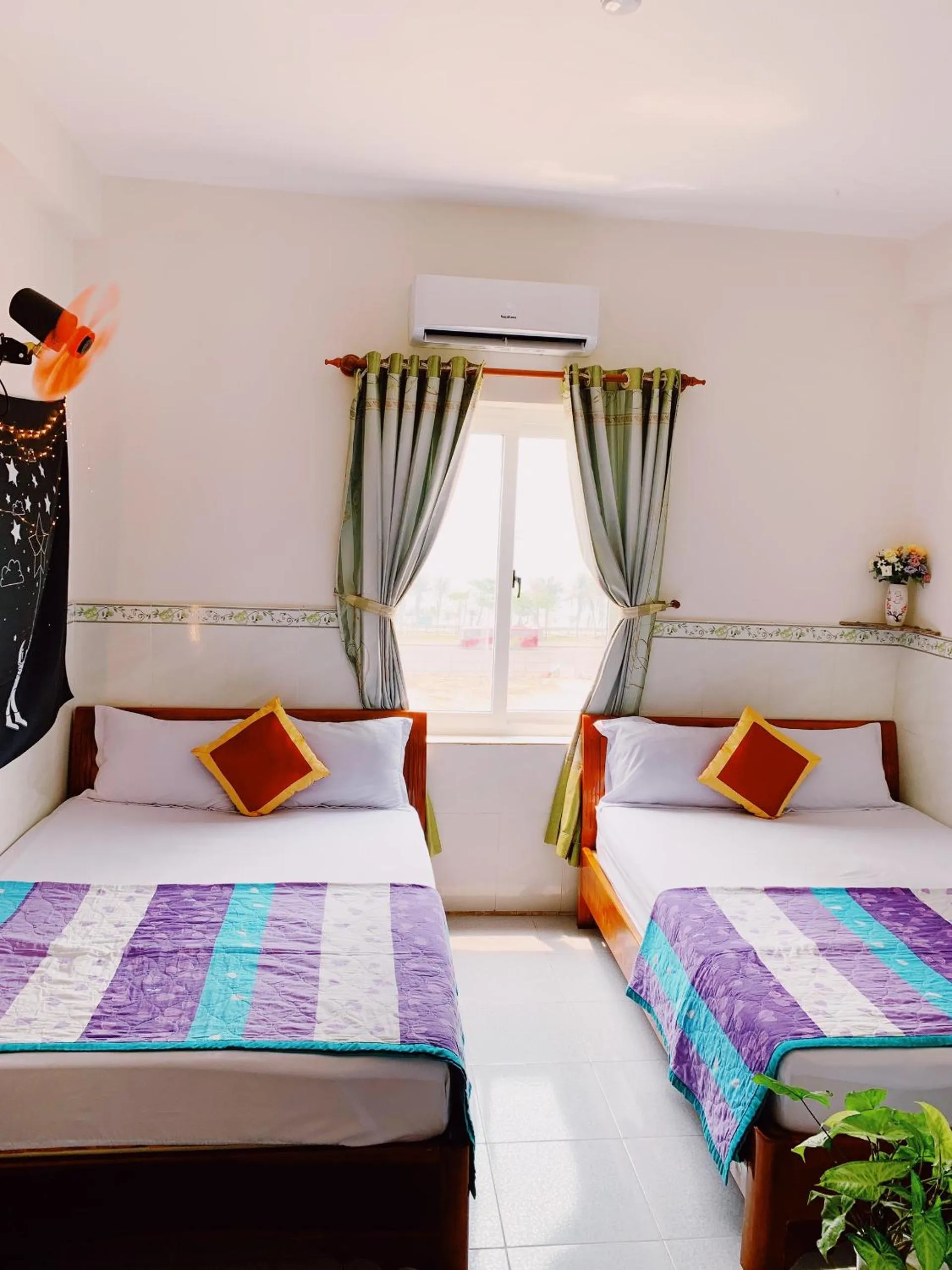 Bed in Phu Quy Hotel