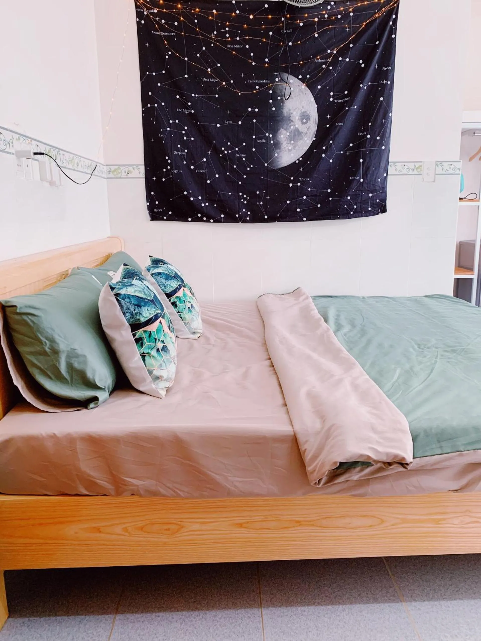 Bed in Phu Quy Hotel