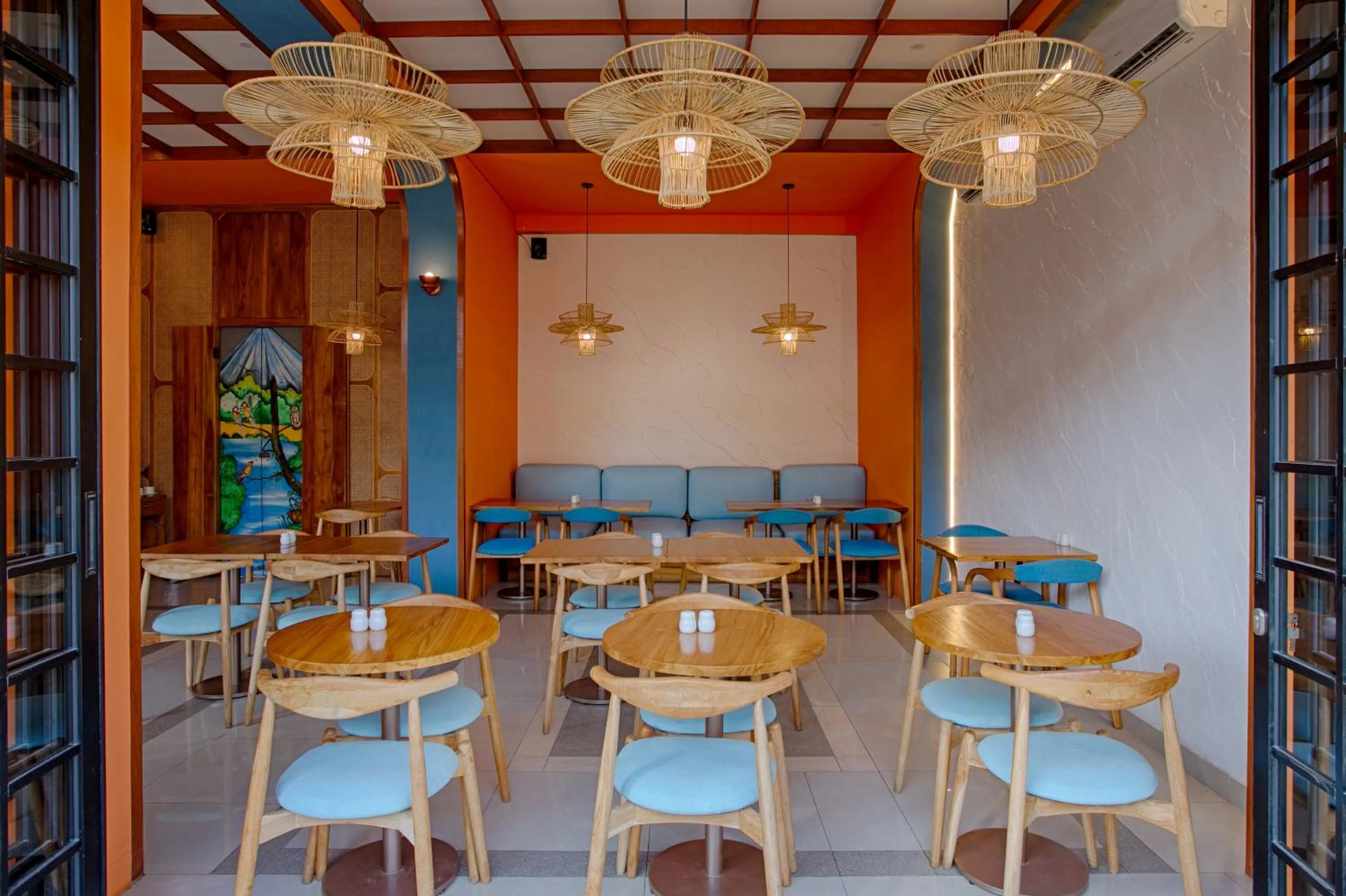 Restaurant/places to eat in My Villa and Resort Canggu