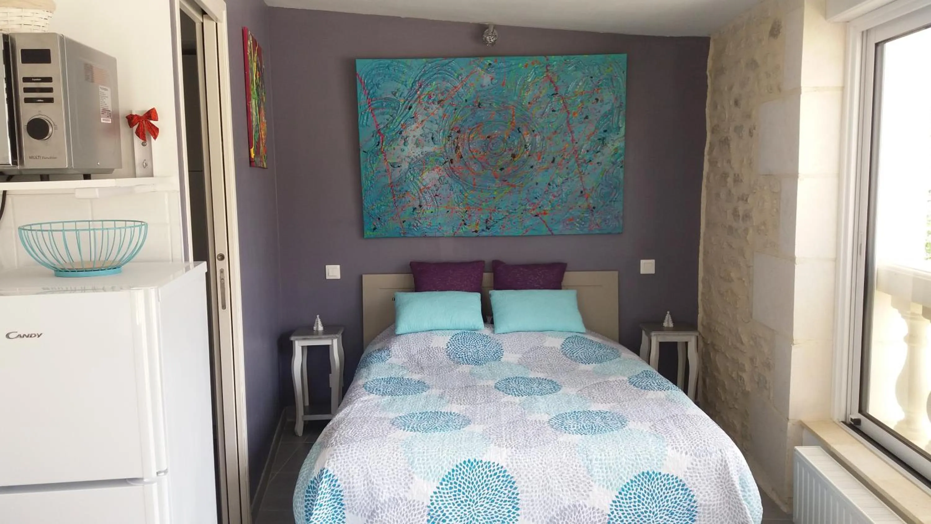 Photo of the whole room, Bed in Chambre d'Hôtes Les Orchidées FUTUROSCOPE CHASSENEUIL POITIERS