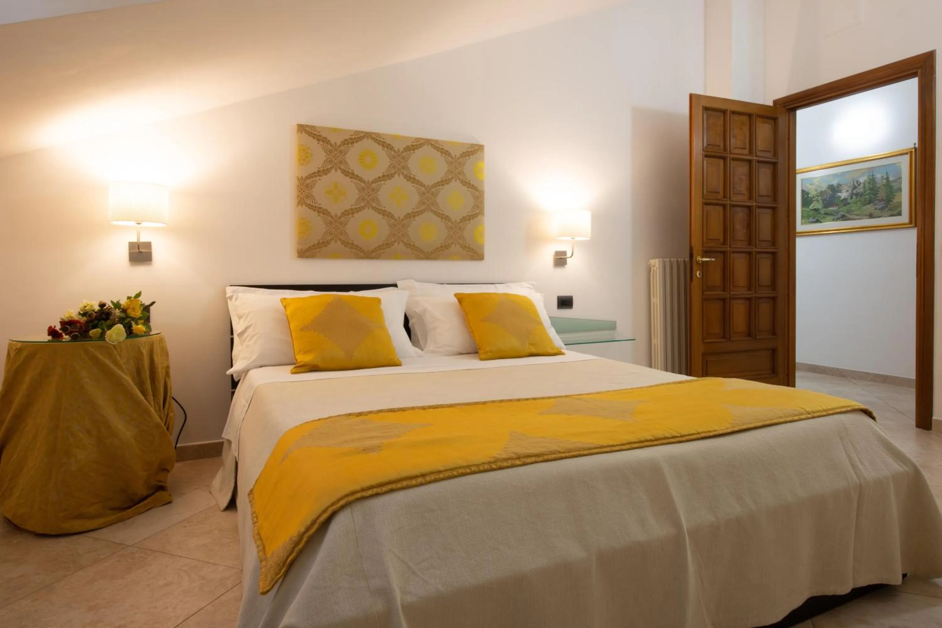 Bedroom, Bed in L'Insolita Reggia