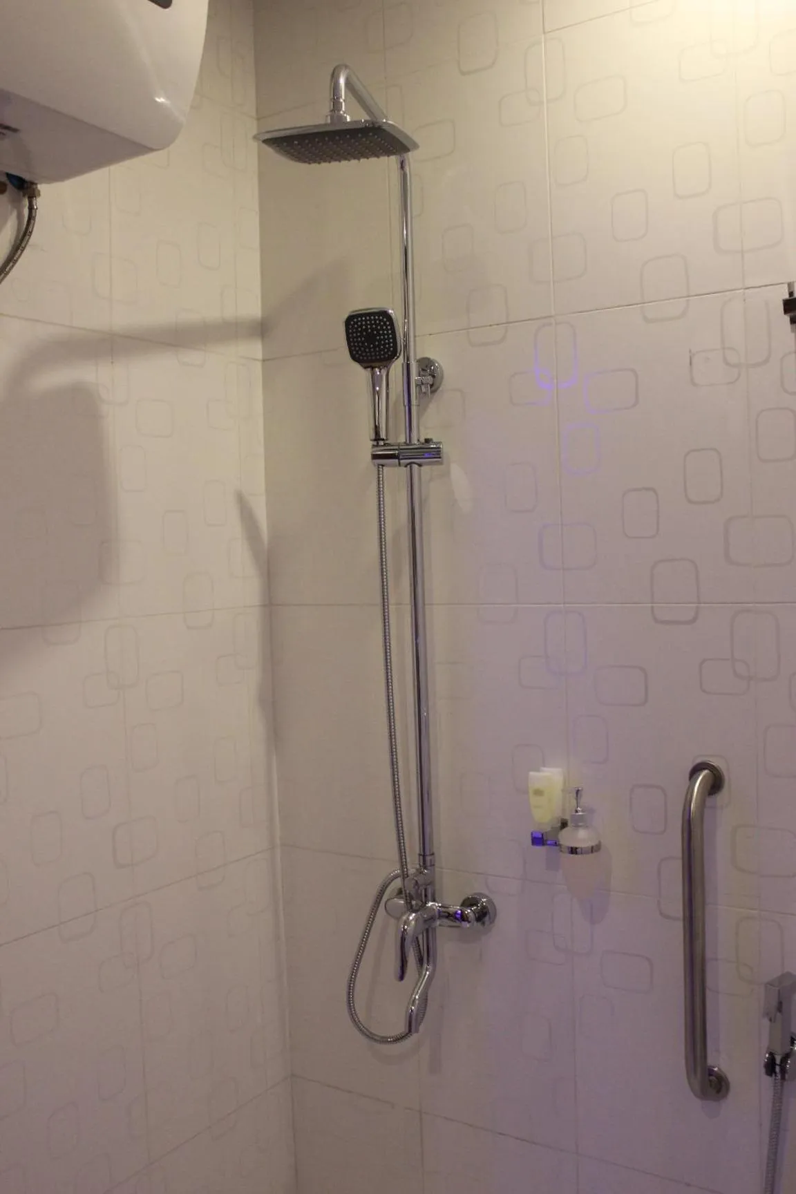 Toilet in Refal Homes