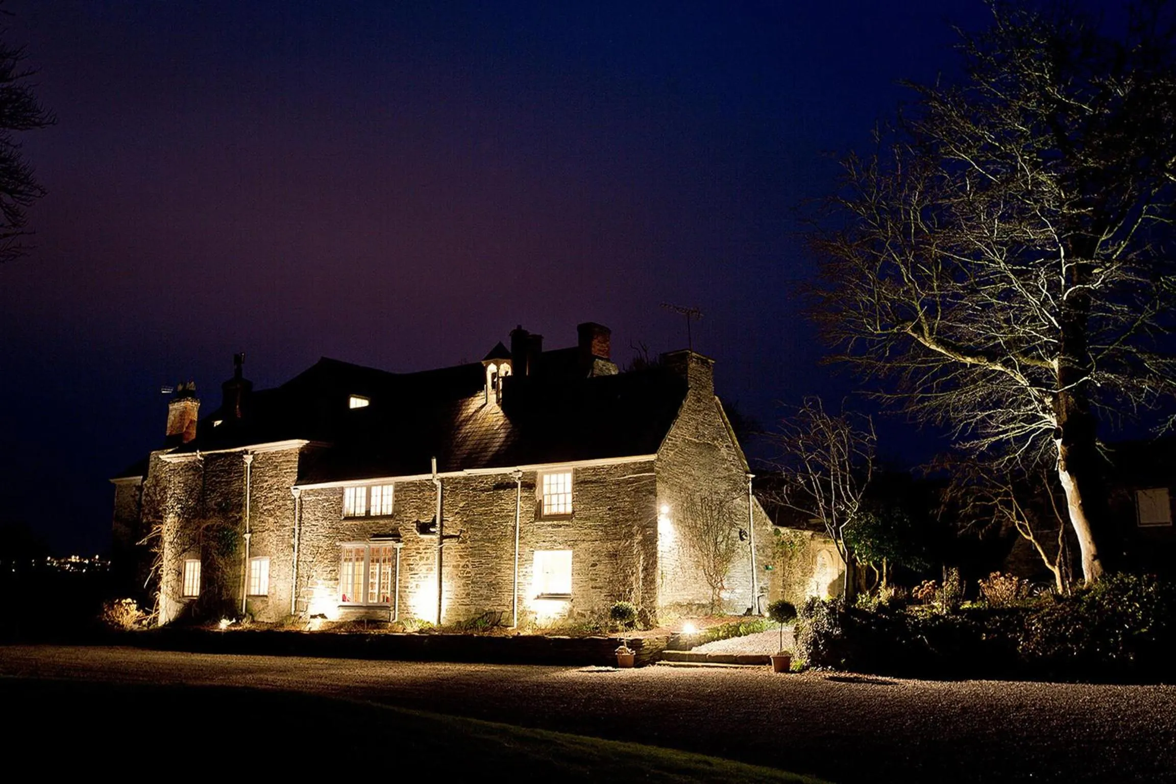 Facade/entrance in Trewornan Manor
