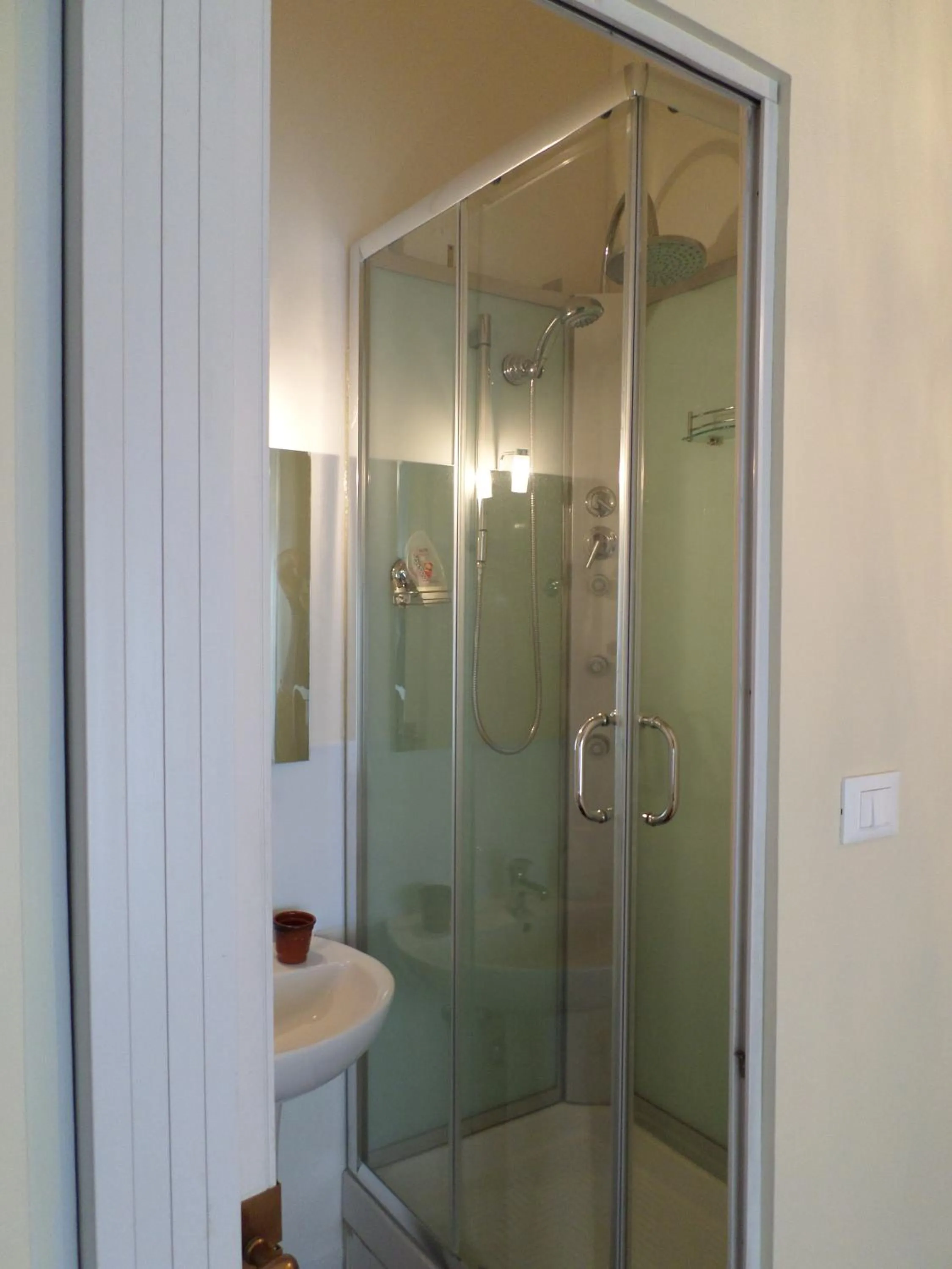 Bathroom in B&B COLOSSEO