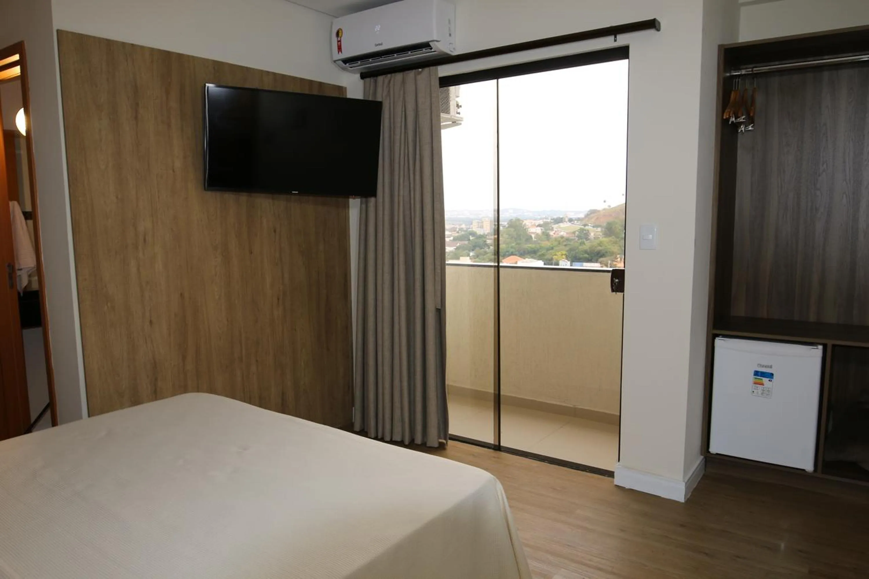 TV and multimedia, Bed in Ouro Minas Plaza Hotel