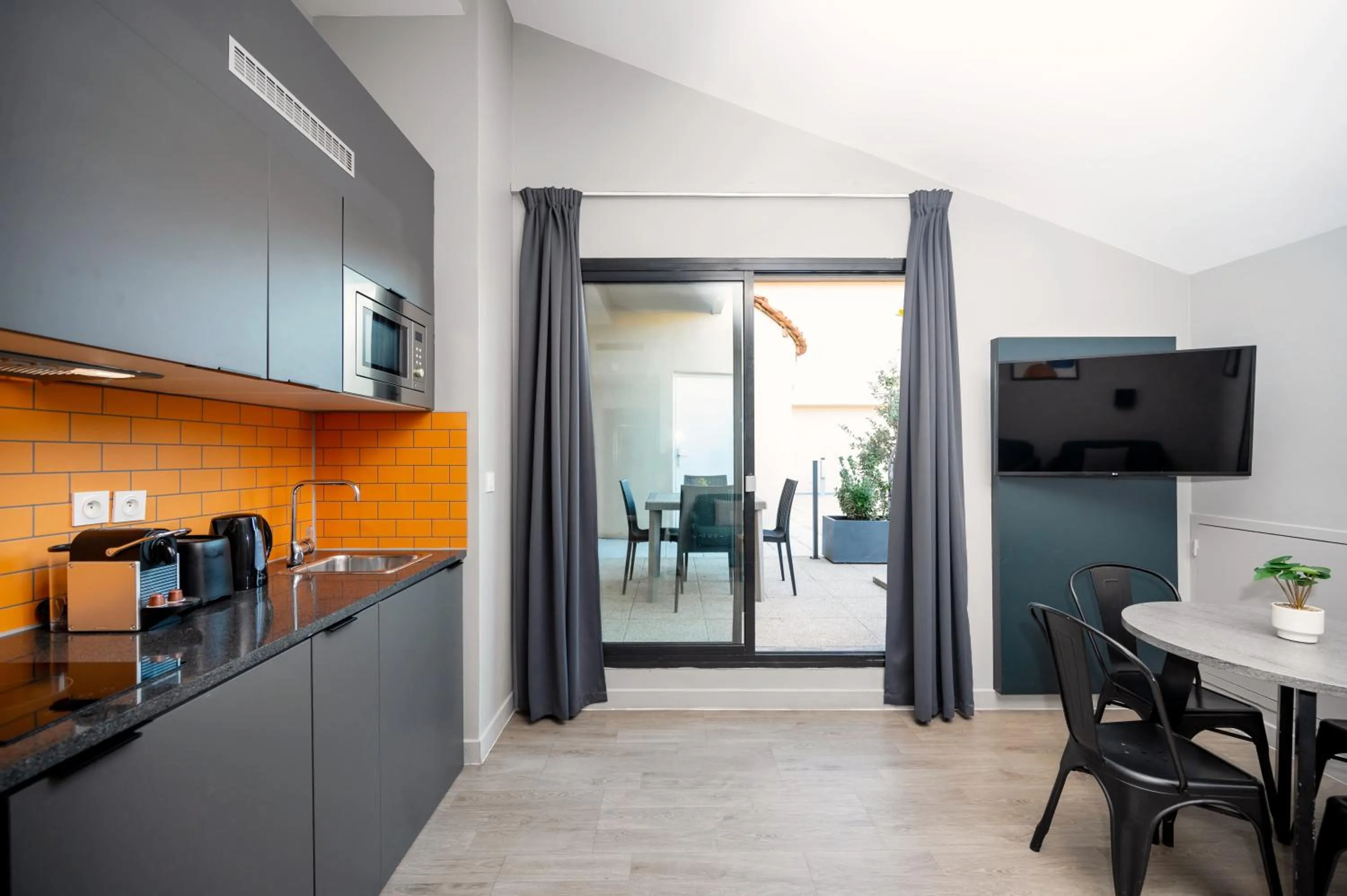 Kitchen or kitchenette in Staycity Aparthotels Marseille Centre Vieux Port