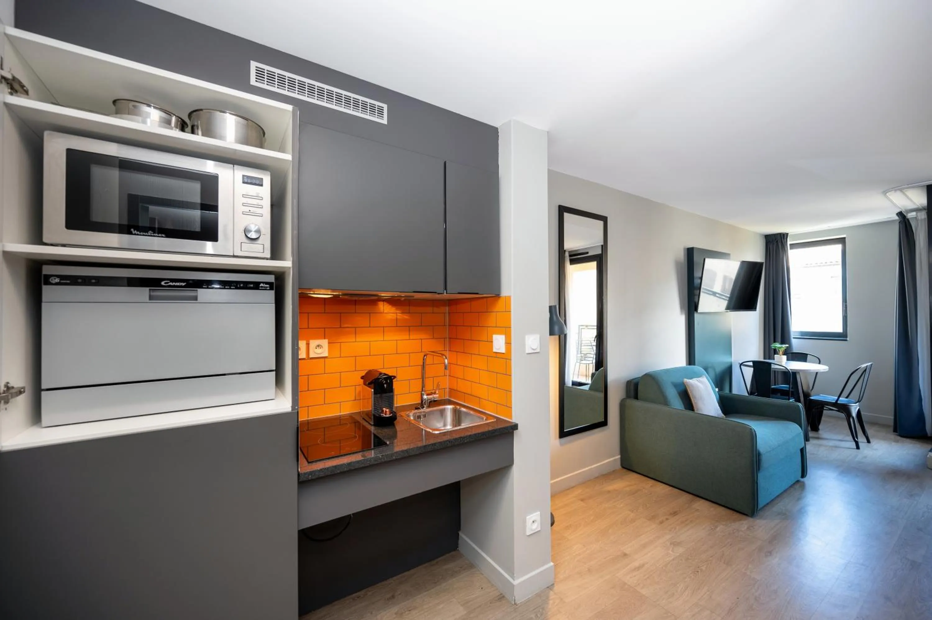 Kitchen or kitchenette in Staycity Aparthotels Marseille Centre Vieux Port