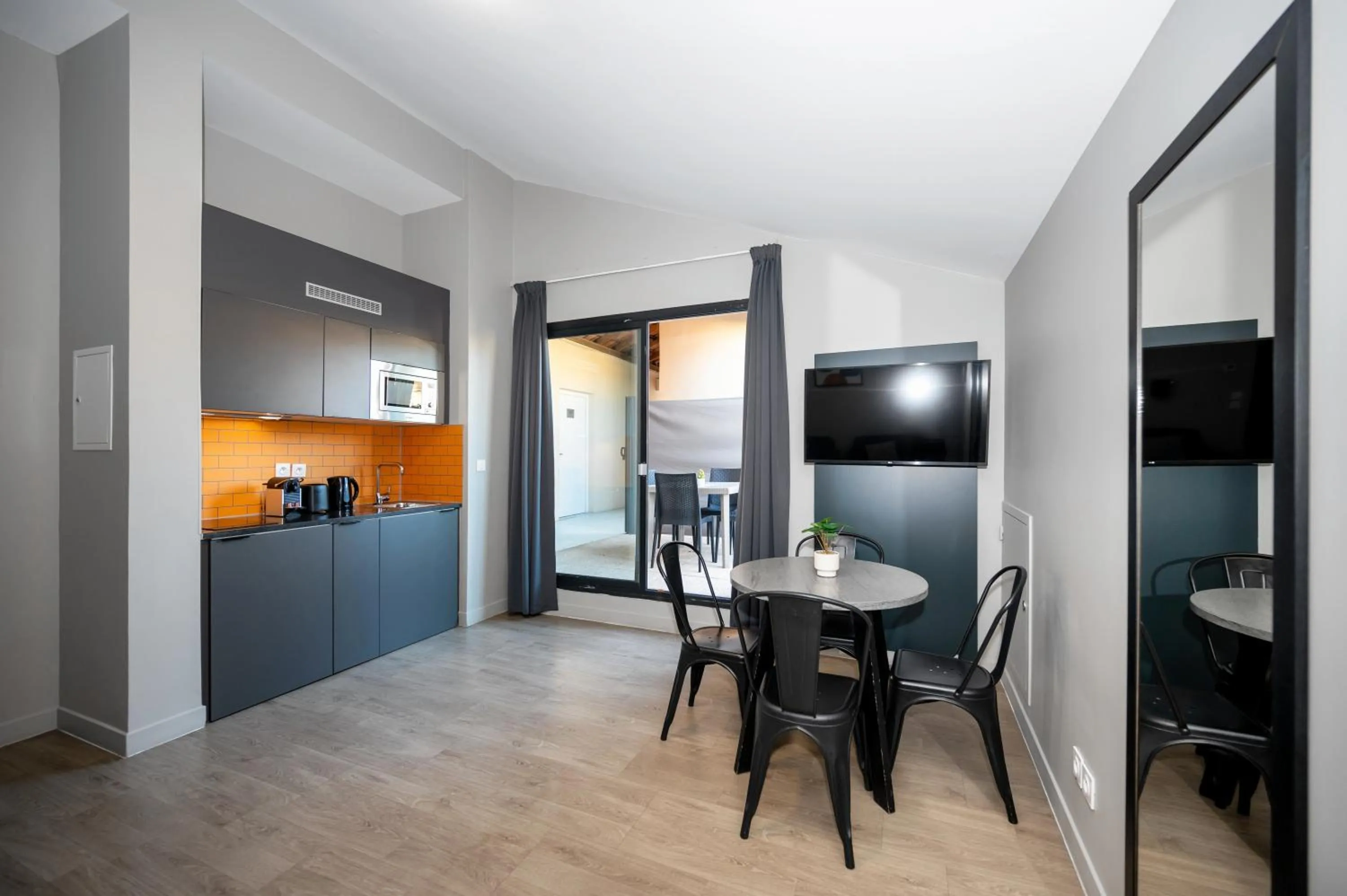 Kitchen or kitchenette in Staycity Aparthotels Marseille Centre Vieux Port