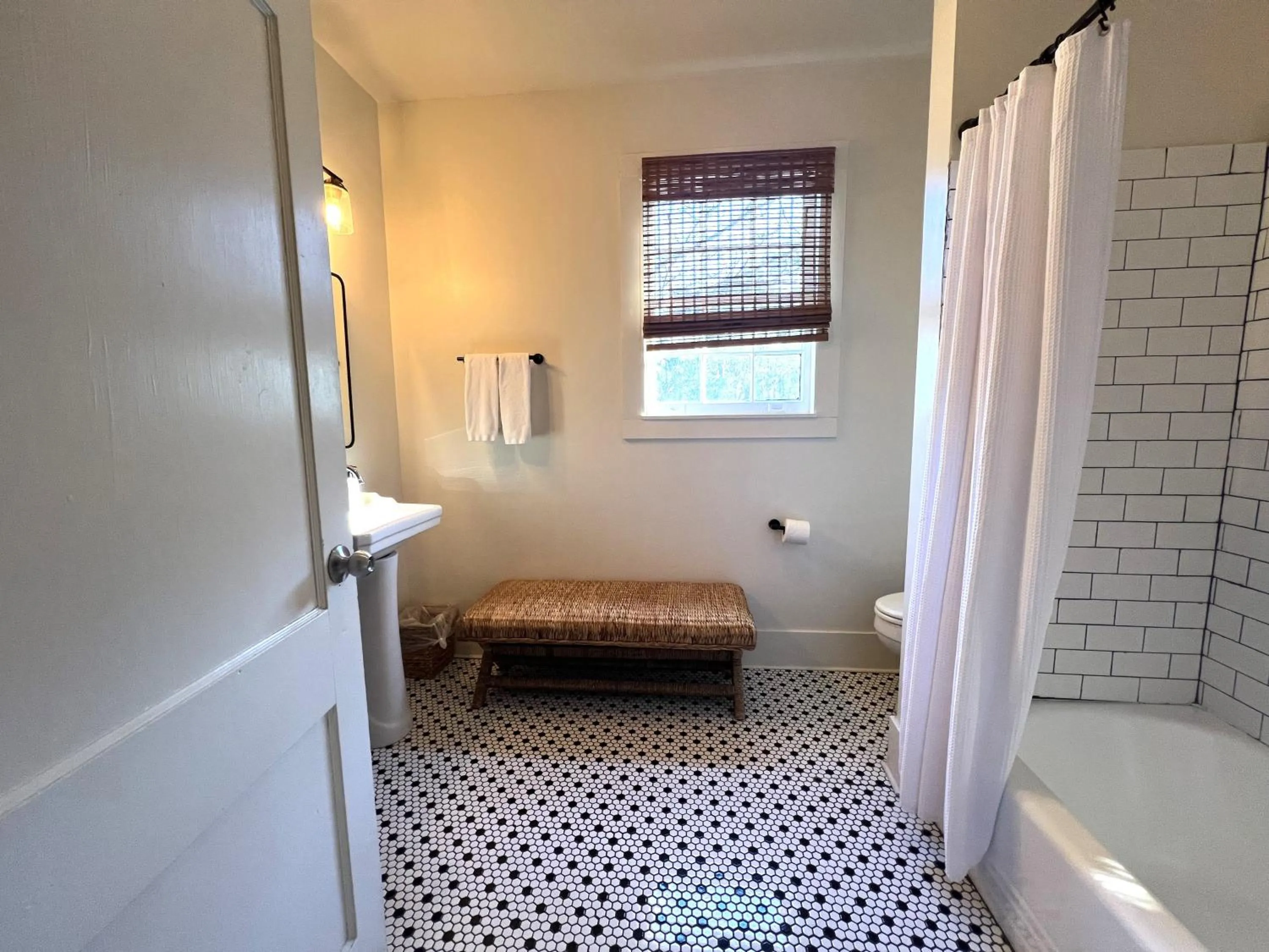 Shower in The Myrtles