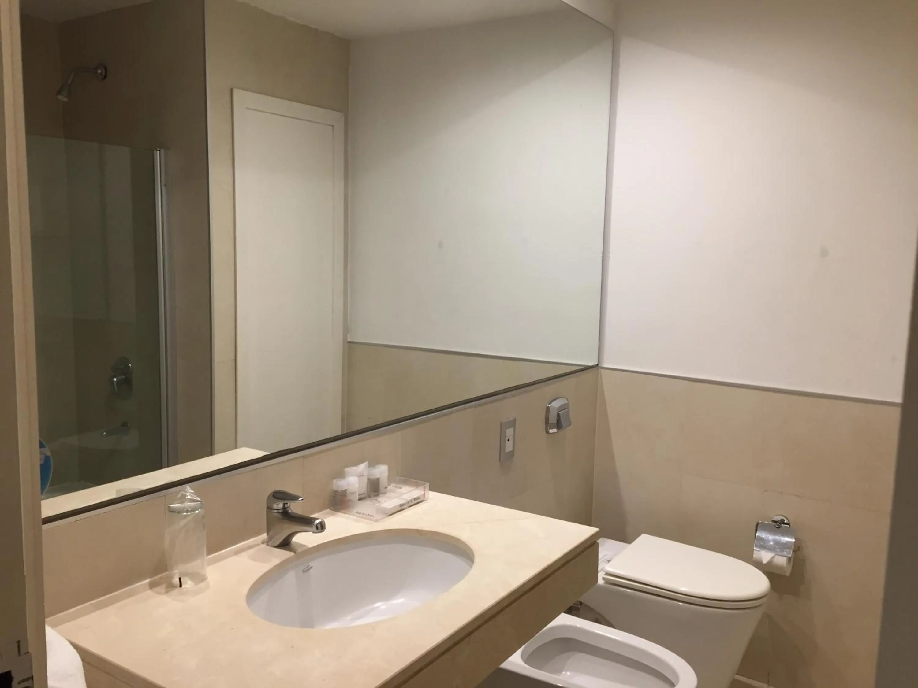 Area and facilities in NH Gran Hotel Provincial