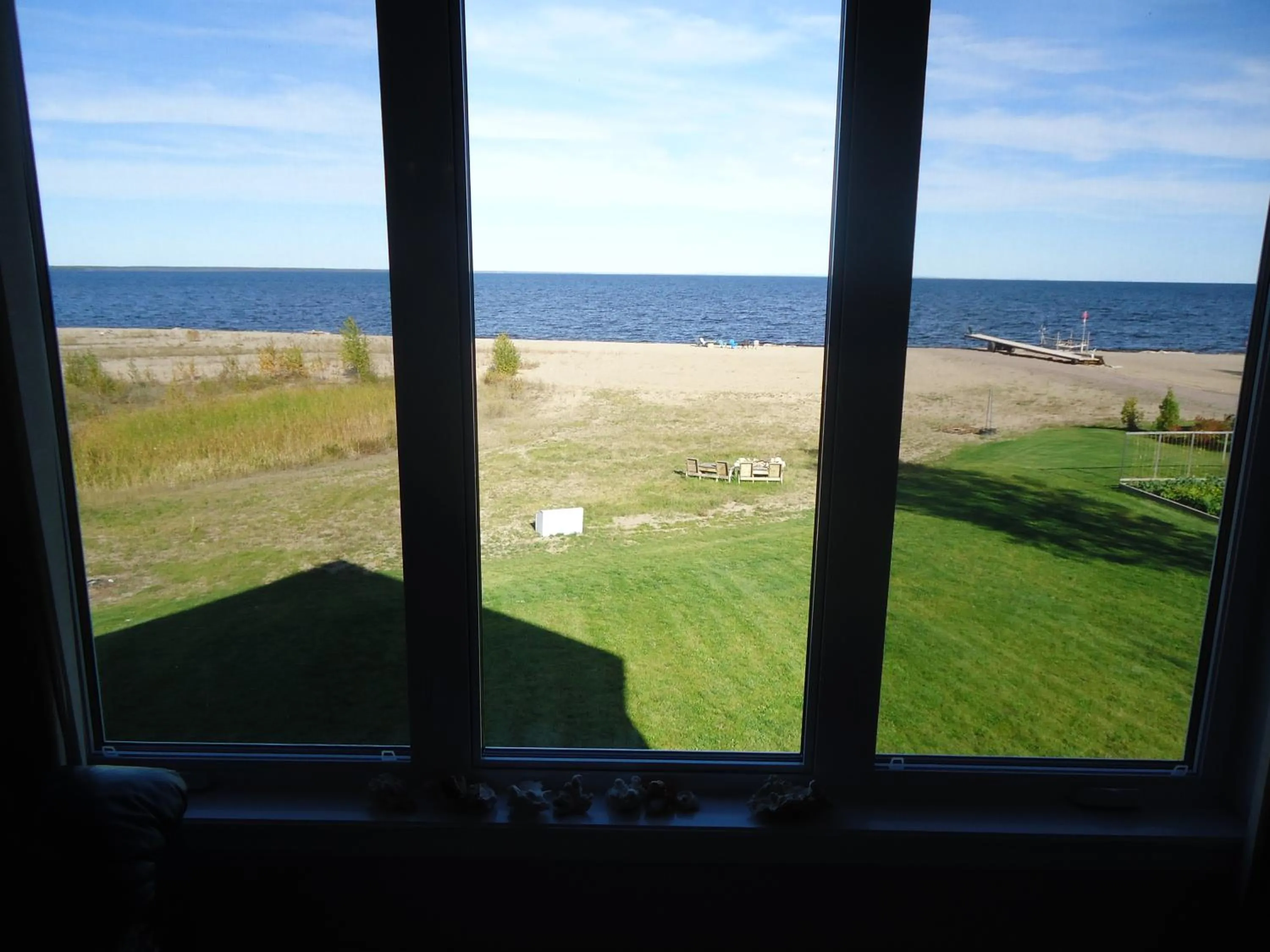 Lake view in Domaine sur une plage