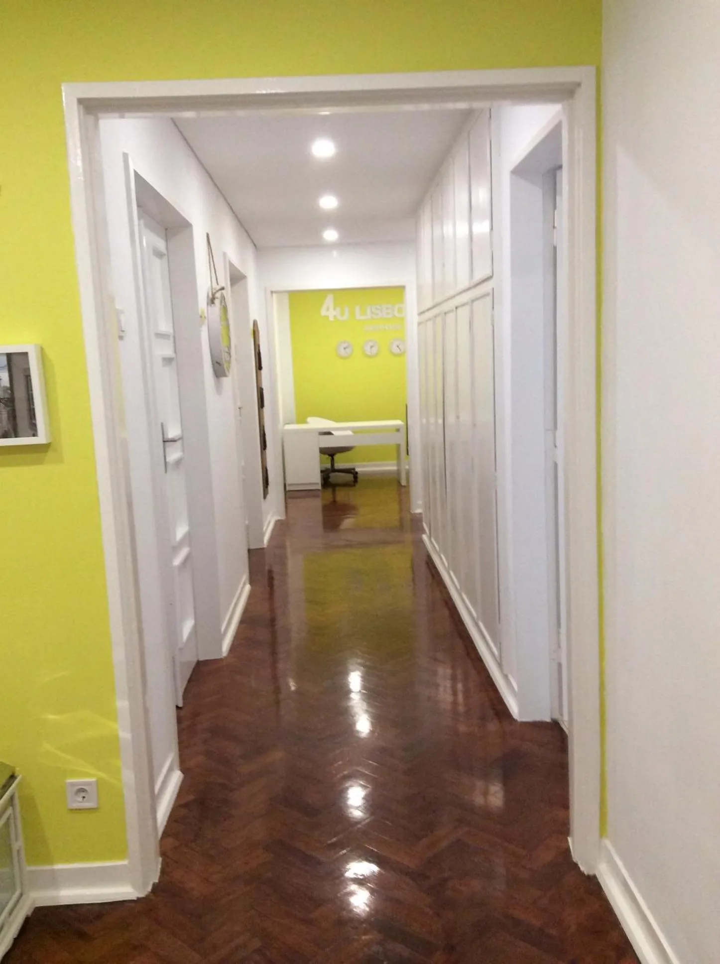 4U Lisbon IV Guesthouse Airport