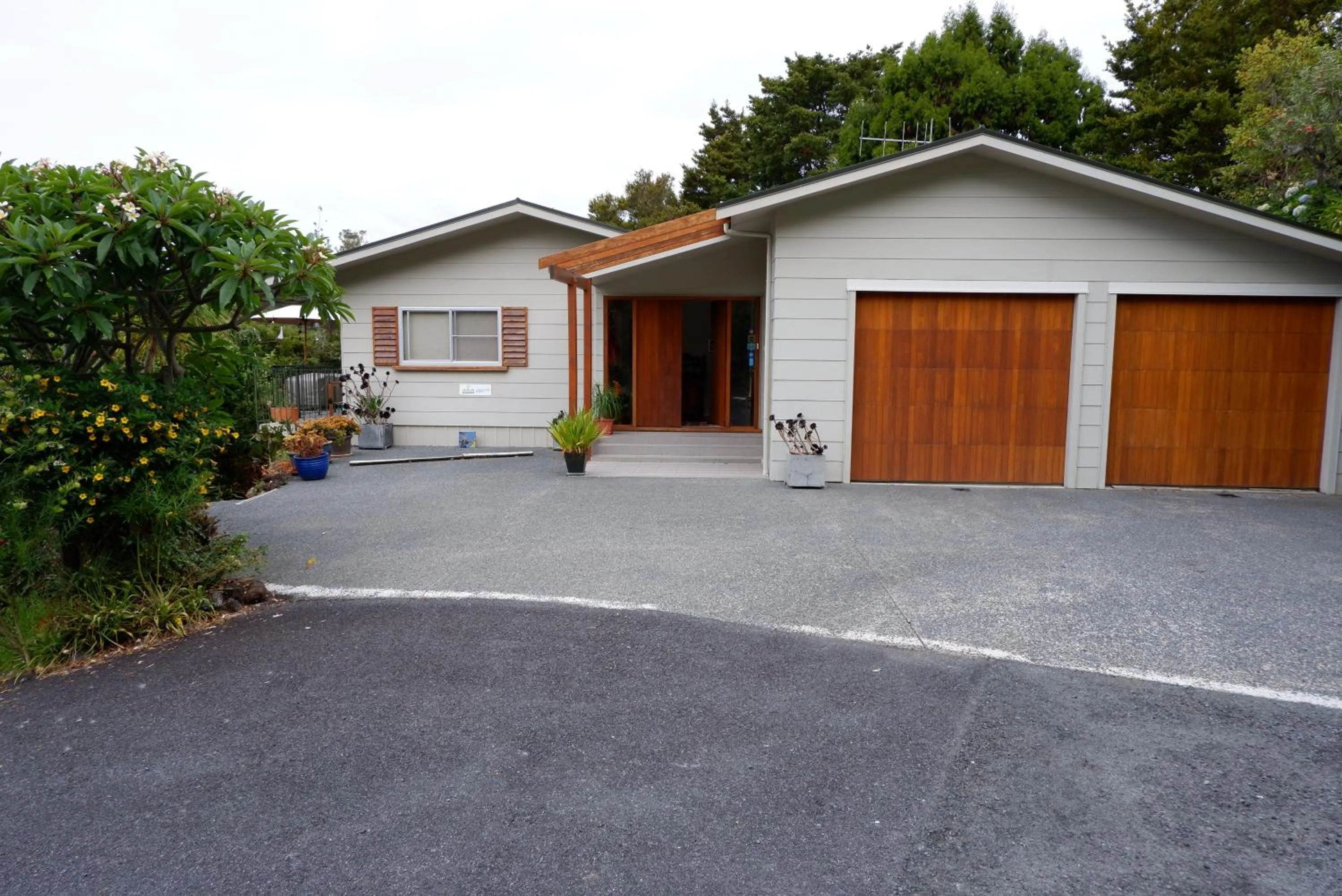 Parking in Craicor Boutique Apartments