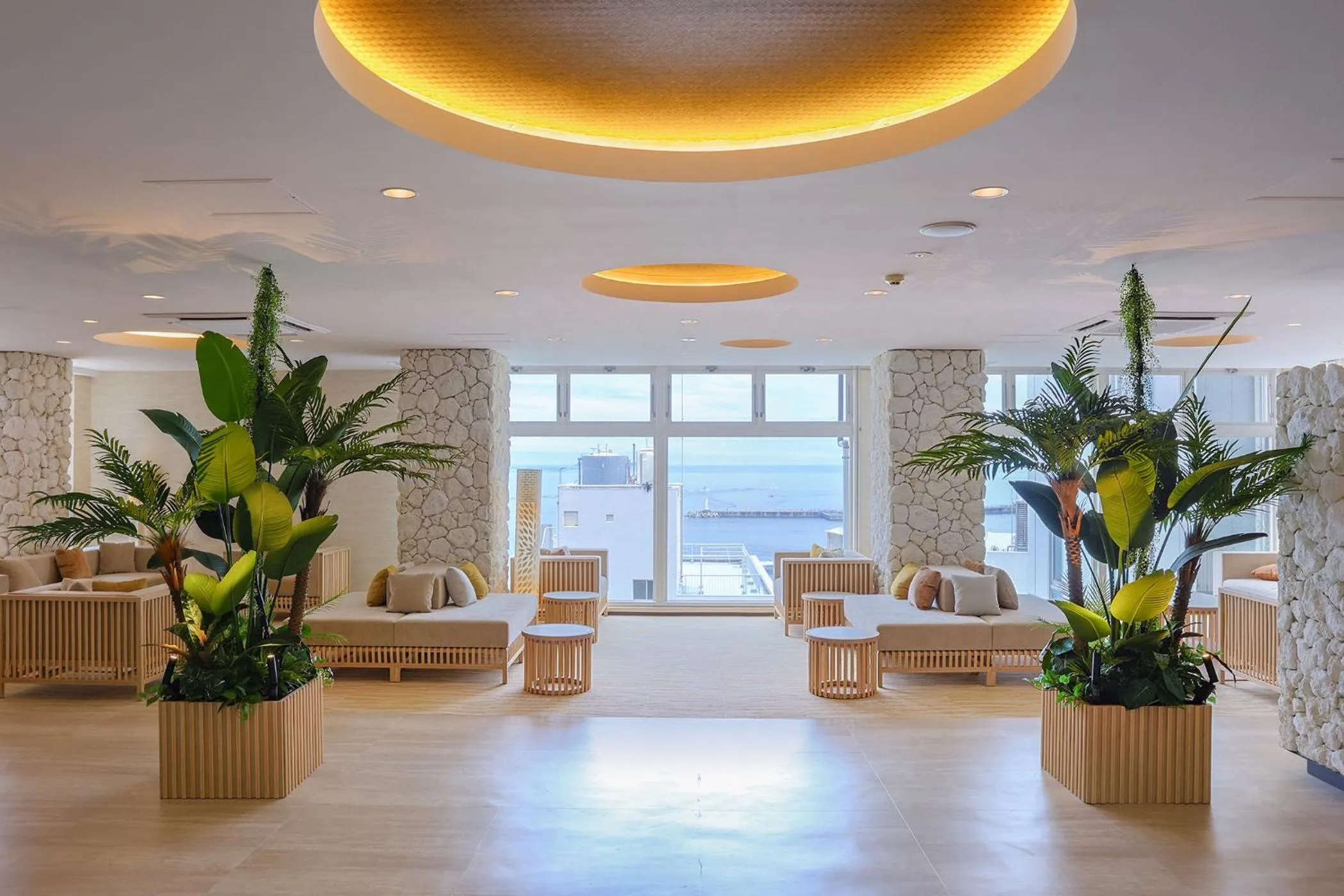 Lobby or reception in Ooedo Onsen Monogatari Premium Atami