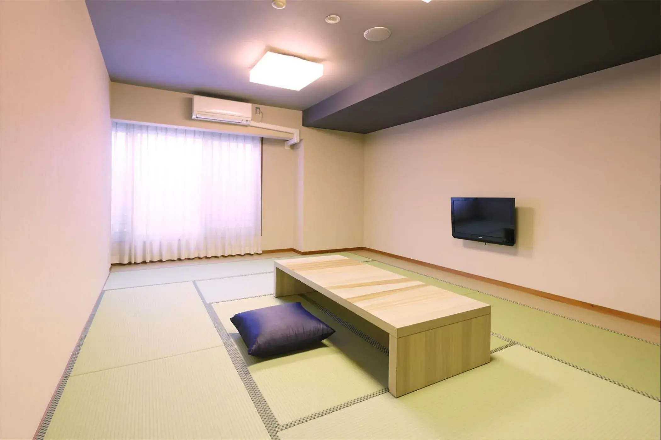 Standard Japanese-Style-Room 18 square yards No View - Indoor Bath - Non-Smoking in Ooedo Onsen Monogatari Premium Atami Standard Japanese-Style-Room 18 square yards No View - Indoor Bath - Non-Smoking in Ooedo Onsen Monogatari Premium Atami
