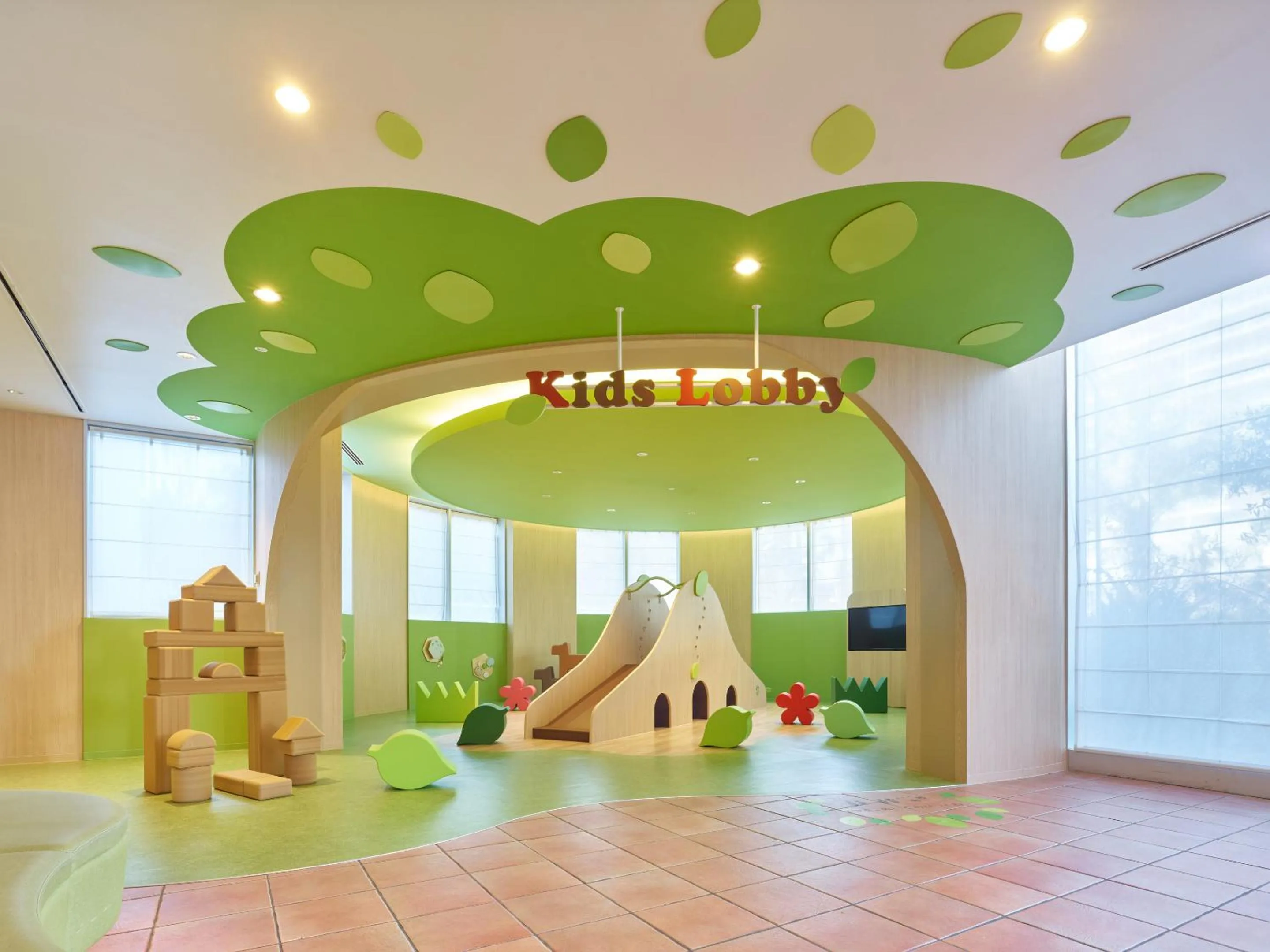 Children play ground in Mitsui Garden Hotel Prana Tokyo Bay