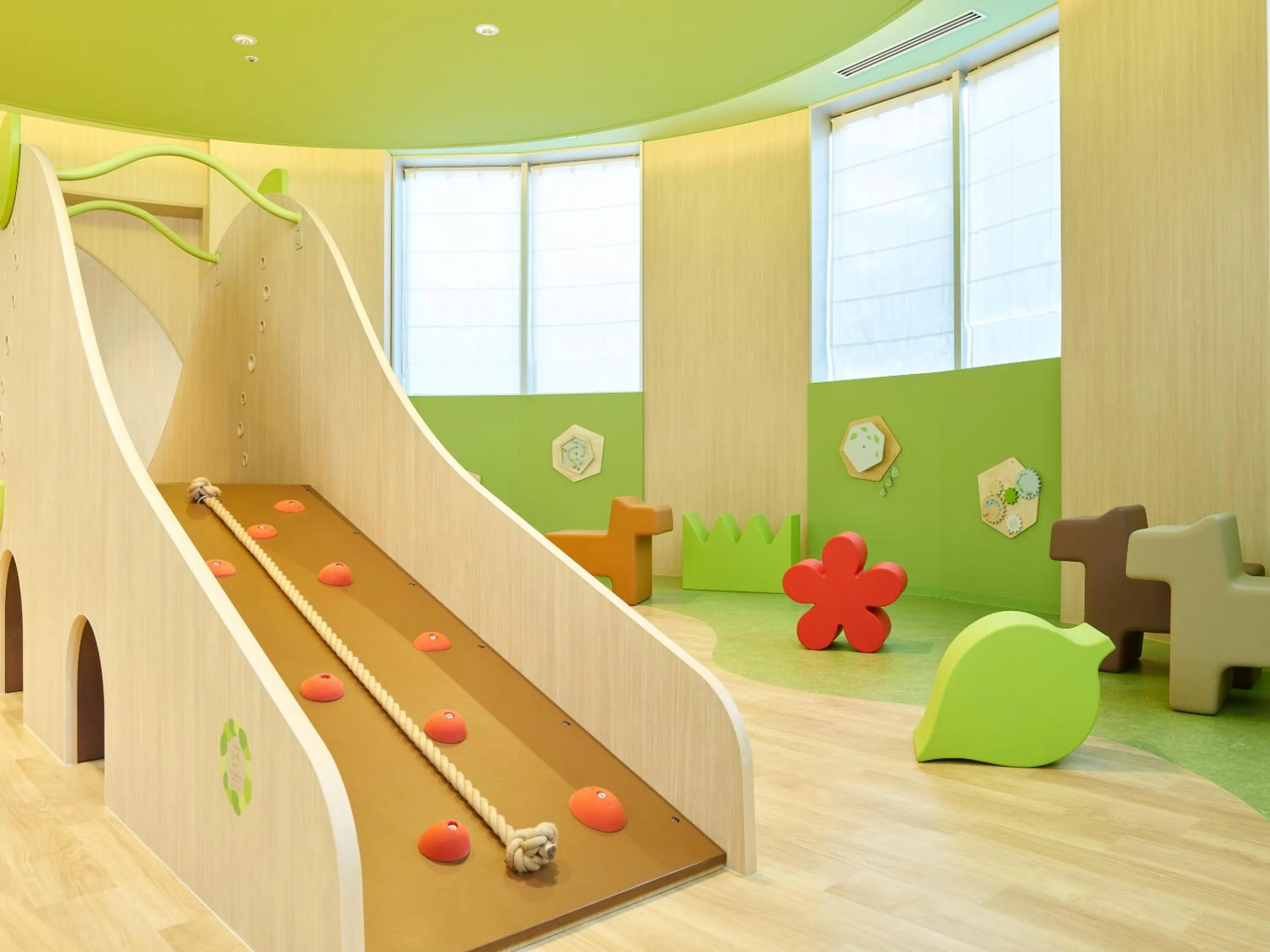 Children play ground in Mitsui Garden Hotel Prana Tokyo Bay