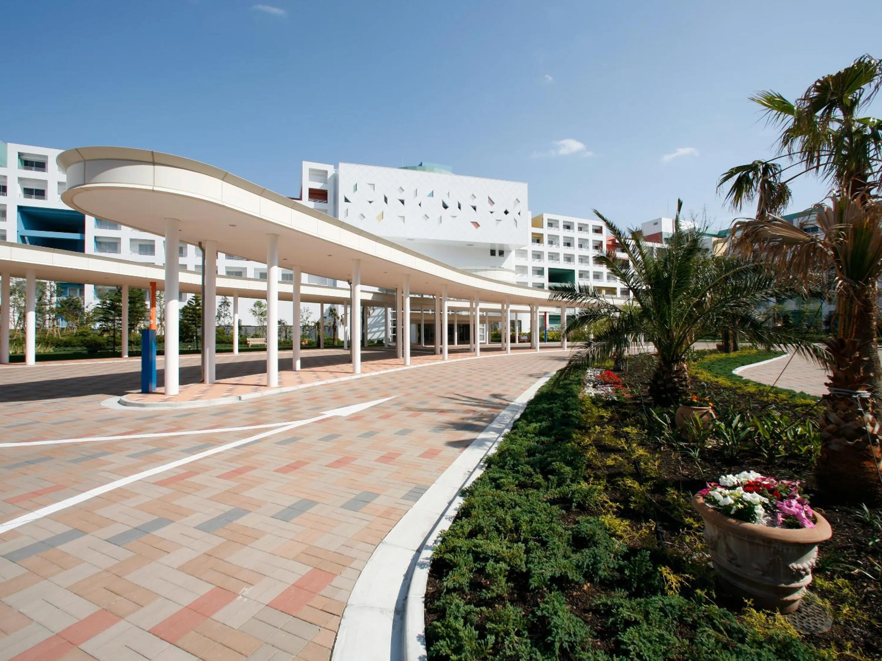 Property building in Mitsui Garden Hotel Prana Tokyo Bay