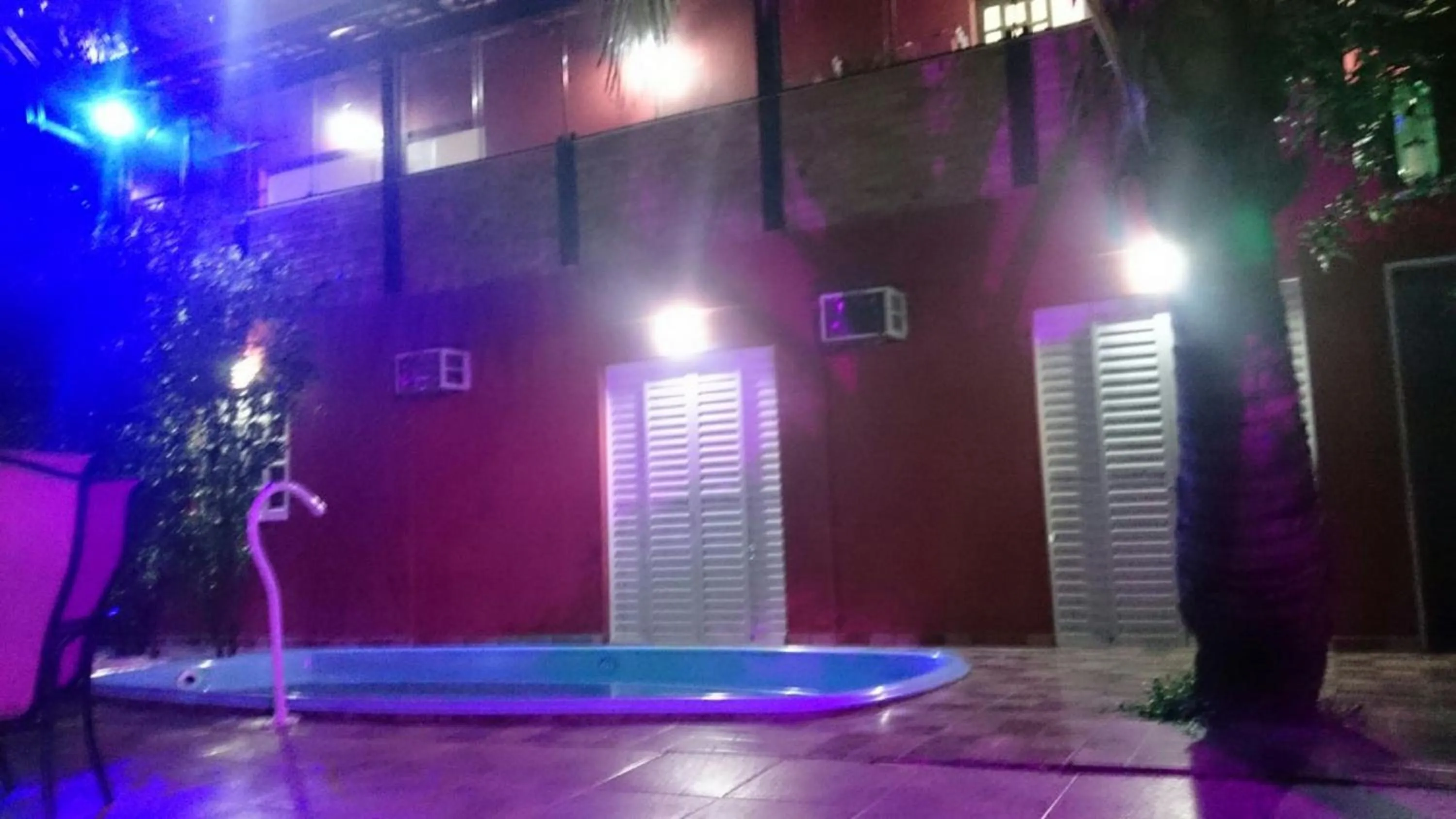 Facade/entrance in Suites Canto dos Passaros