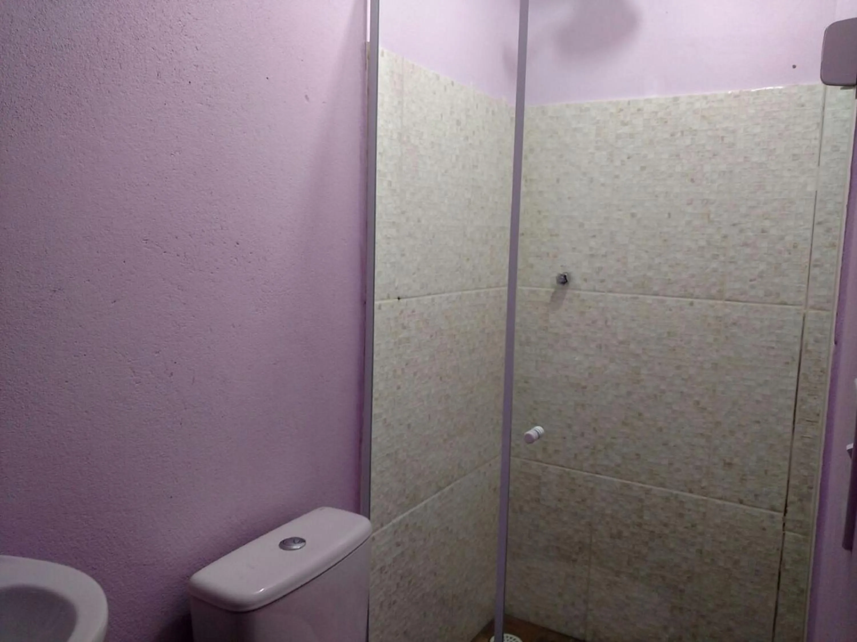 Shower in Suites Canto dos Passaros