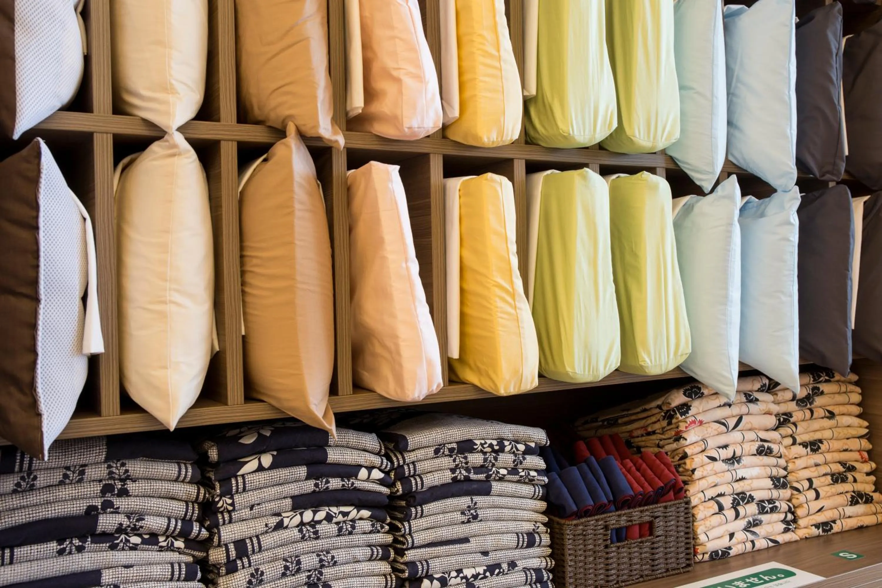 Lobby or reception in Super Hotel Totsuka Eki Higashiguchi