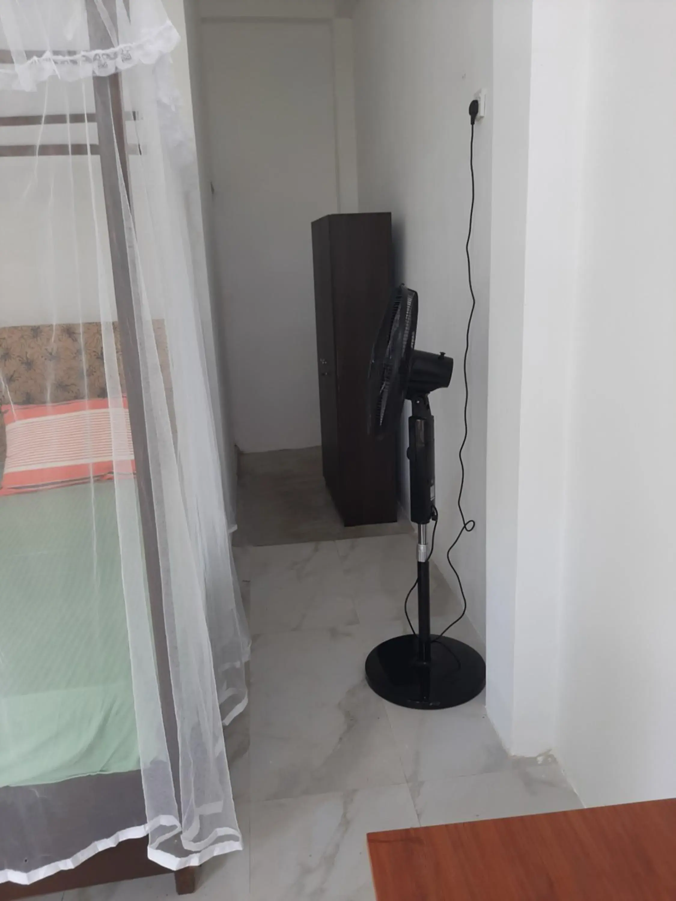 Deluxe Double Room with Shower in The Beau Beach Weligama Deluxe Double Room with Shower in The Beau Beach Weligama