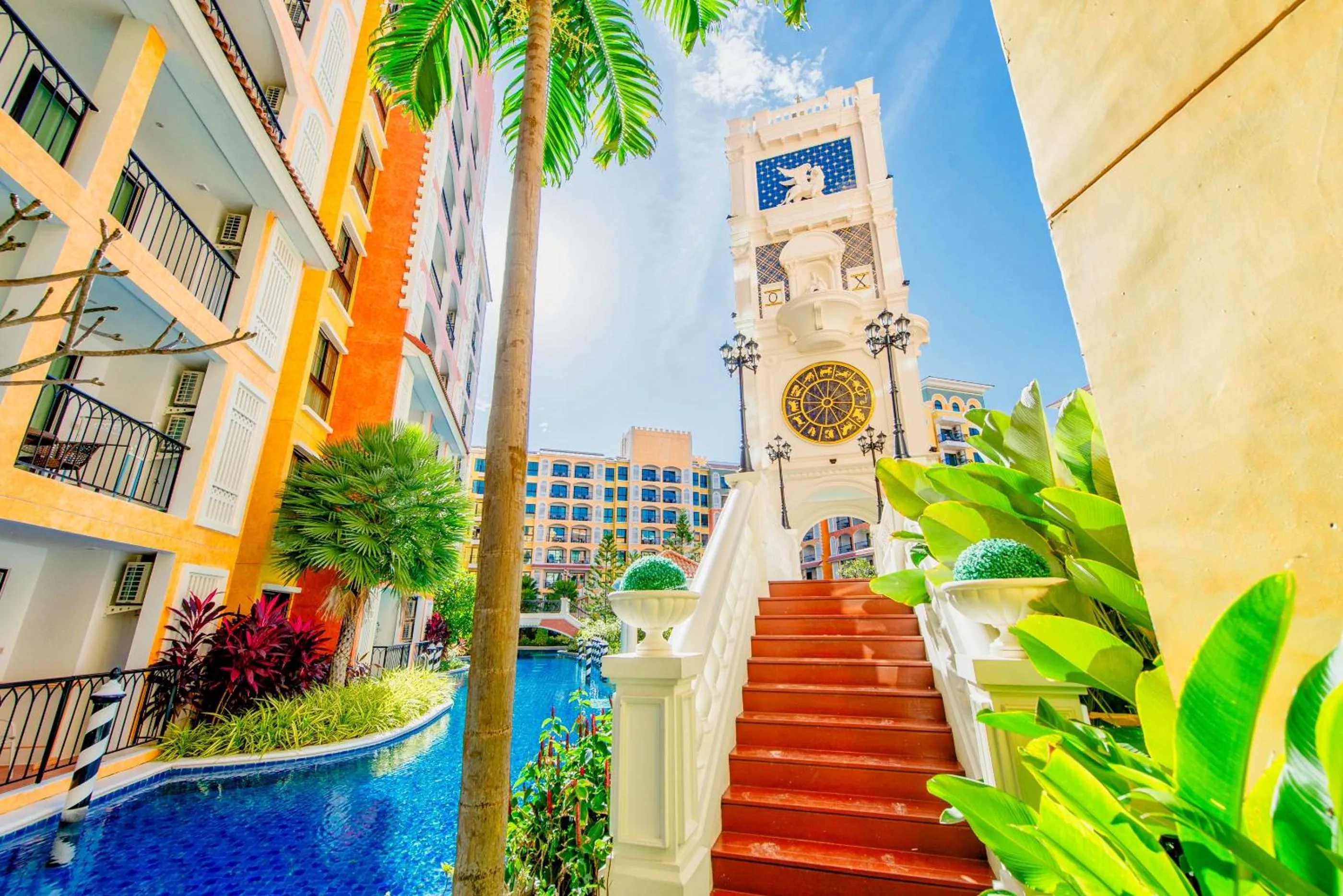 Patio in Venetian Resort Pattaya