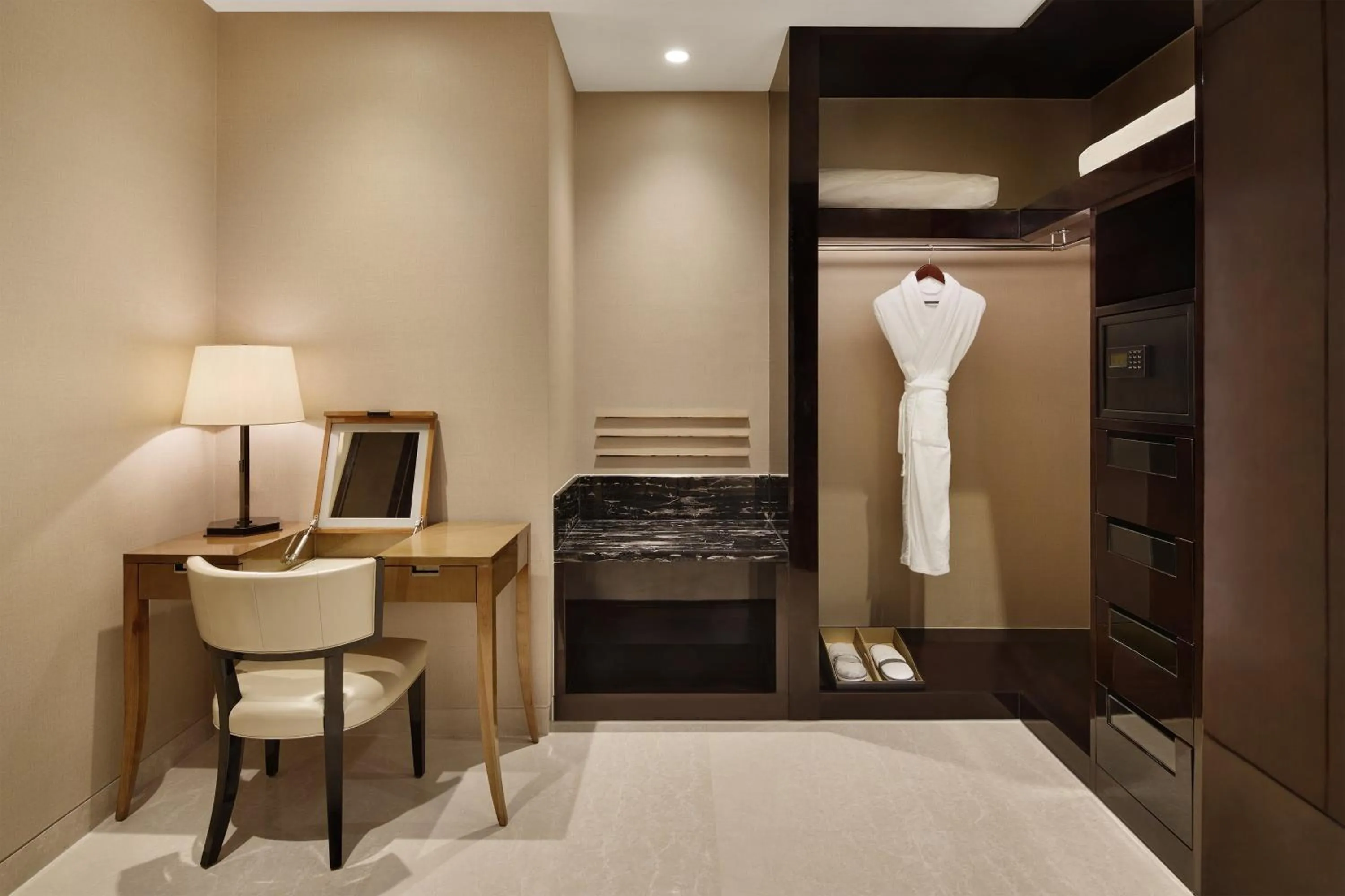 Photo of the whole room in Vignette Collection Palm Springs Hotel Chengdu by IHG